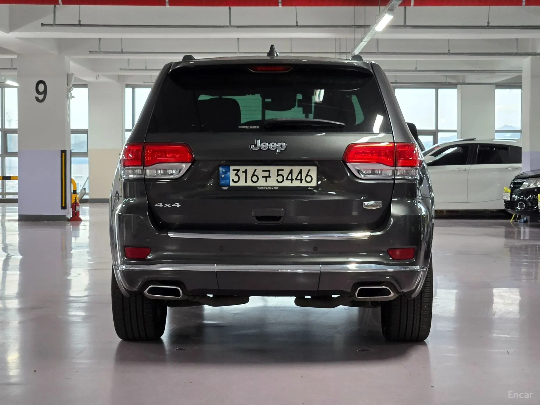 Jeep Grand Cherokee превью 4