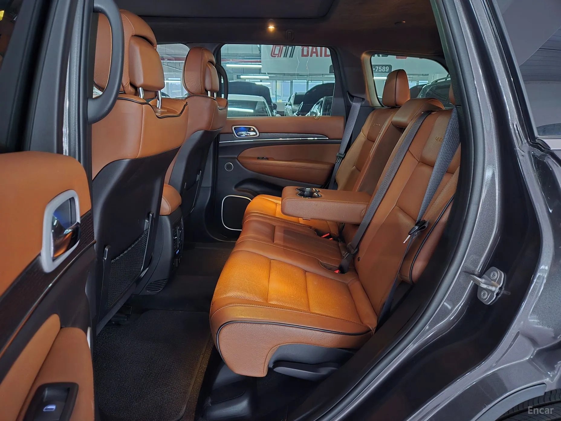 Jeep Grand Cherokee превью 8