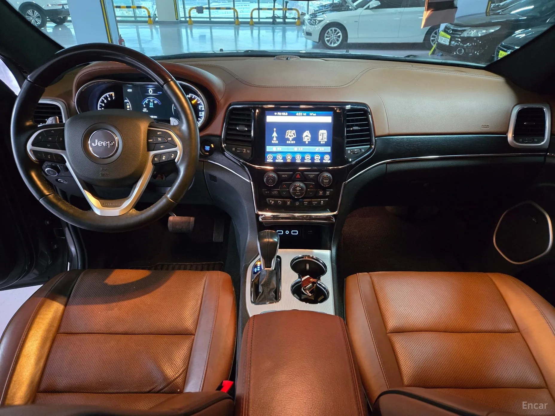 Jeep Grand Cherokee превью 9