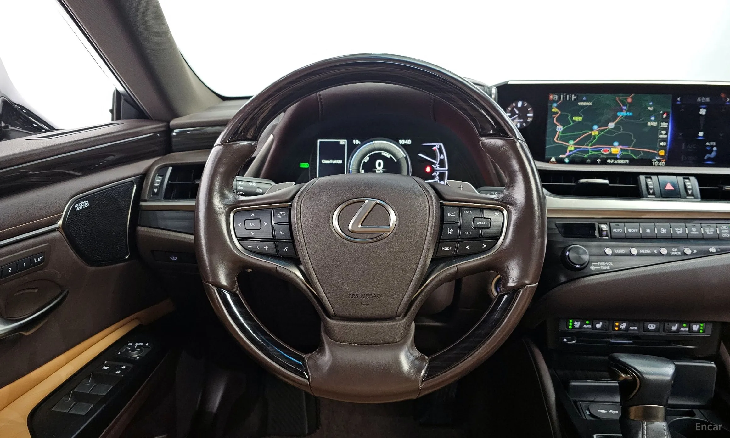 Lexus ES300h 7th Generation превью 13