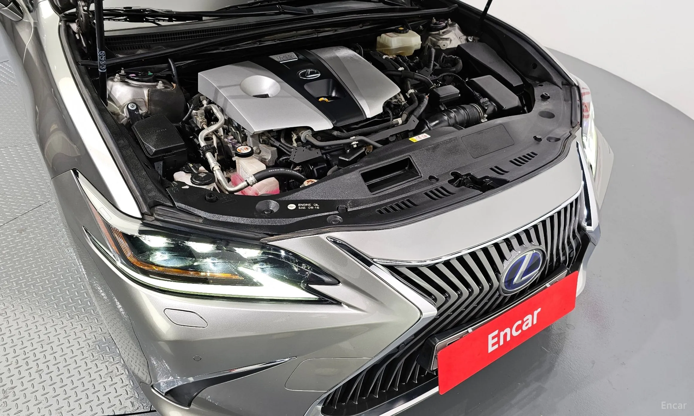 Lexus ES300h 7th Generation превью 6