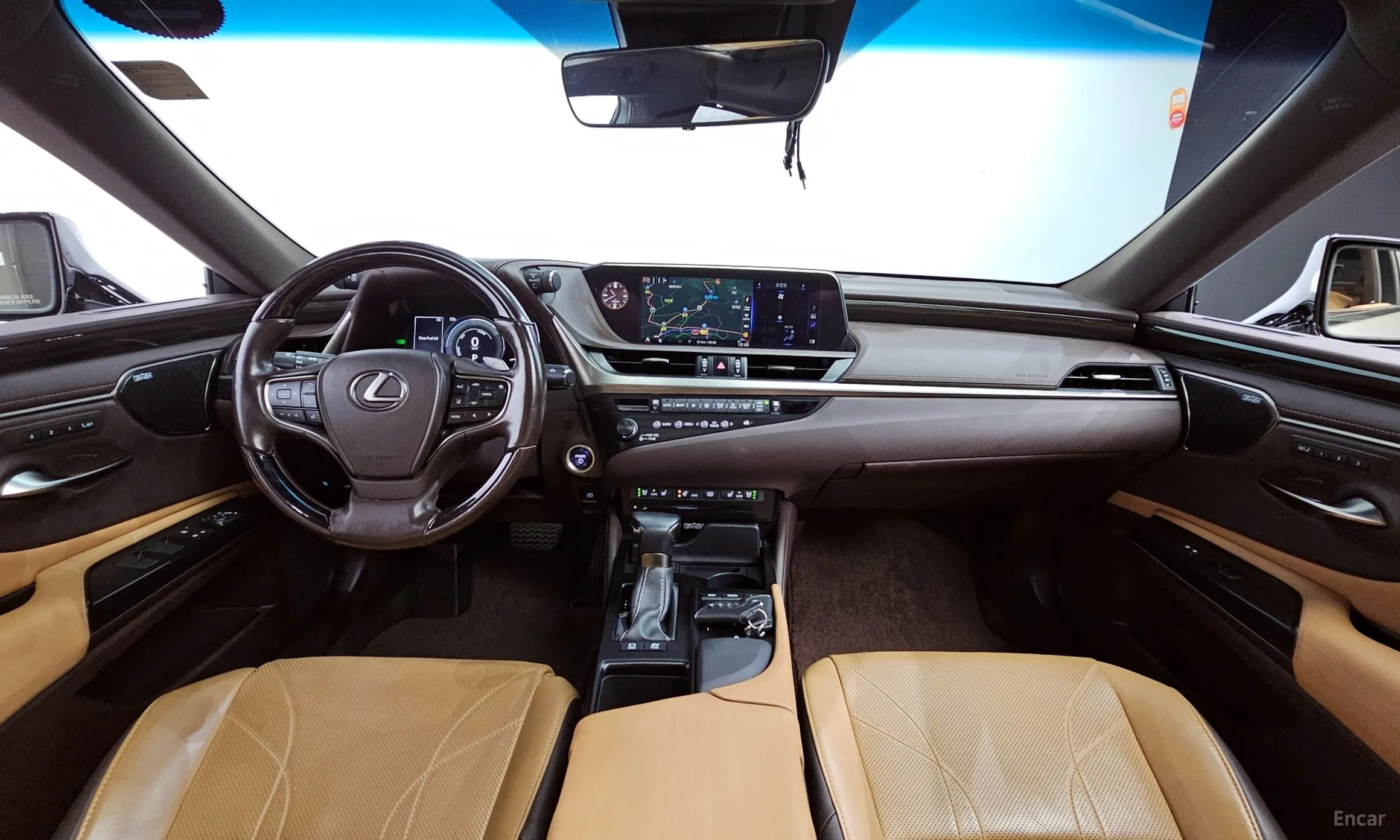 Lexus ES300h 7th Generation превью 7