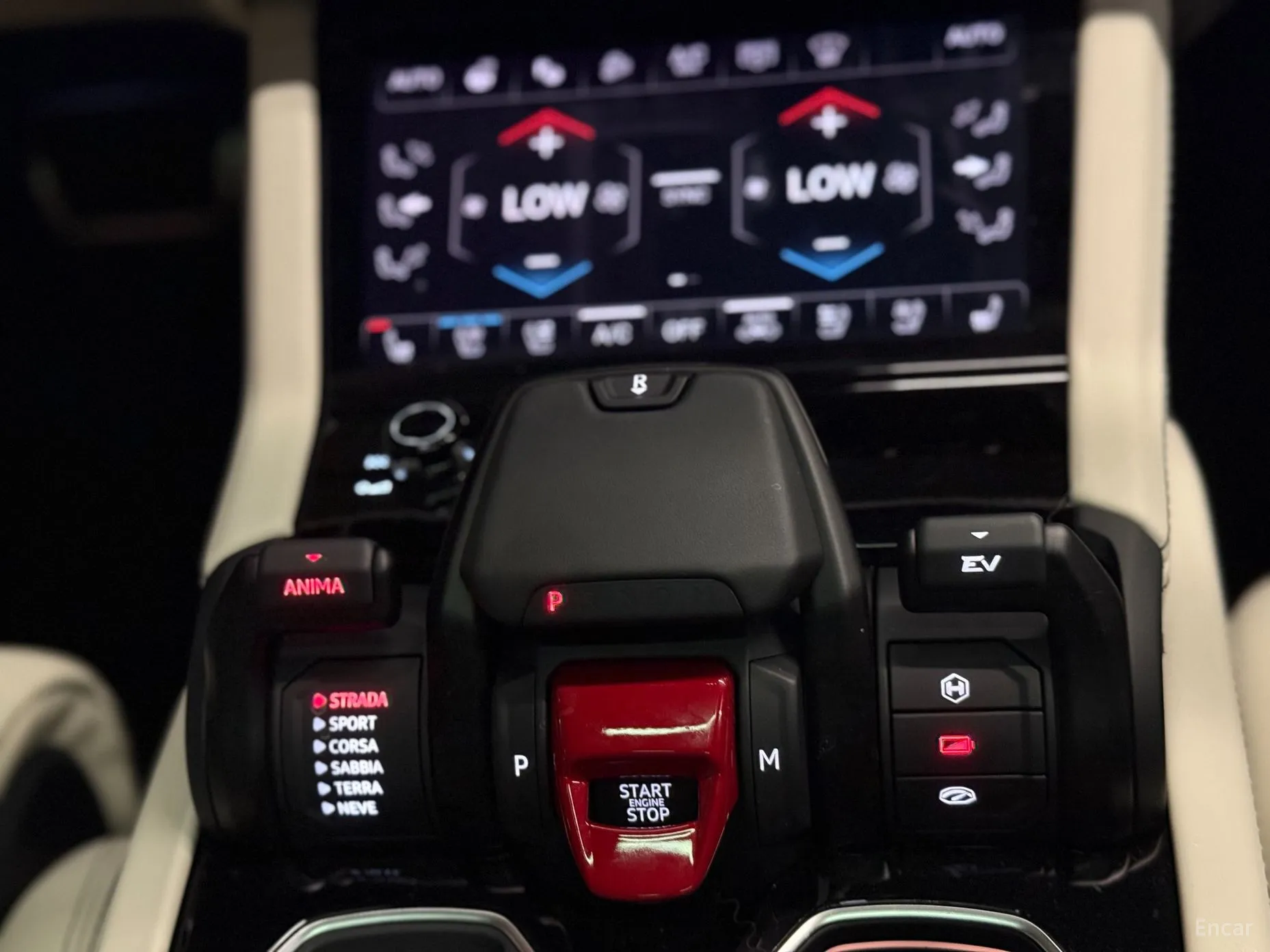 Lamborghini Urus превью 6