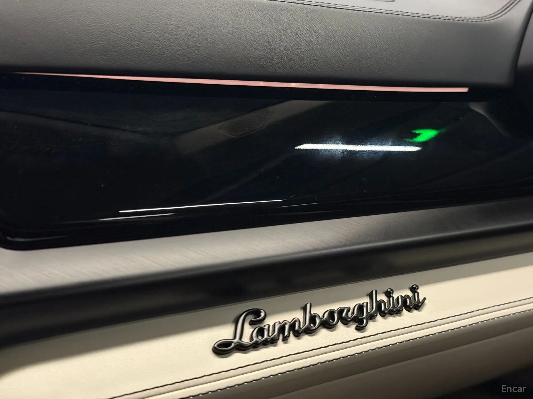 Lamborghini Urus превью 7