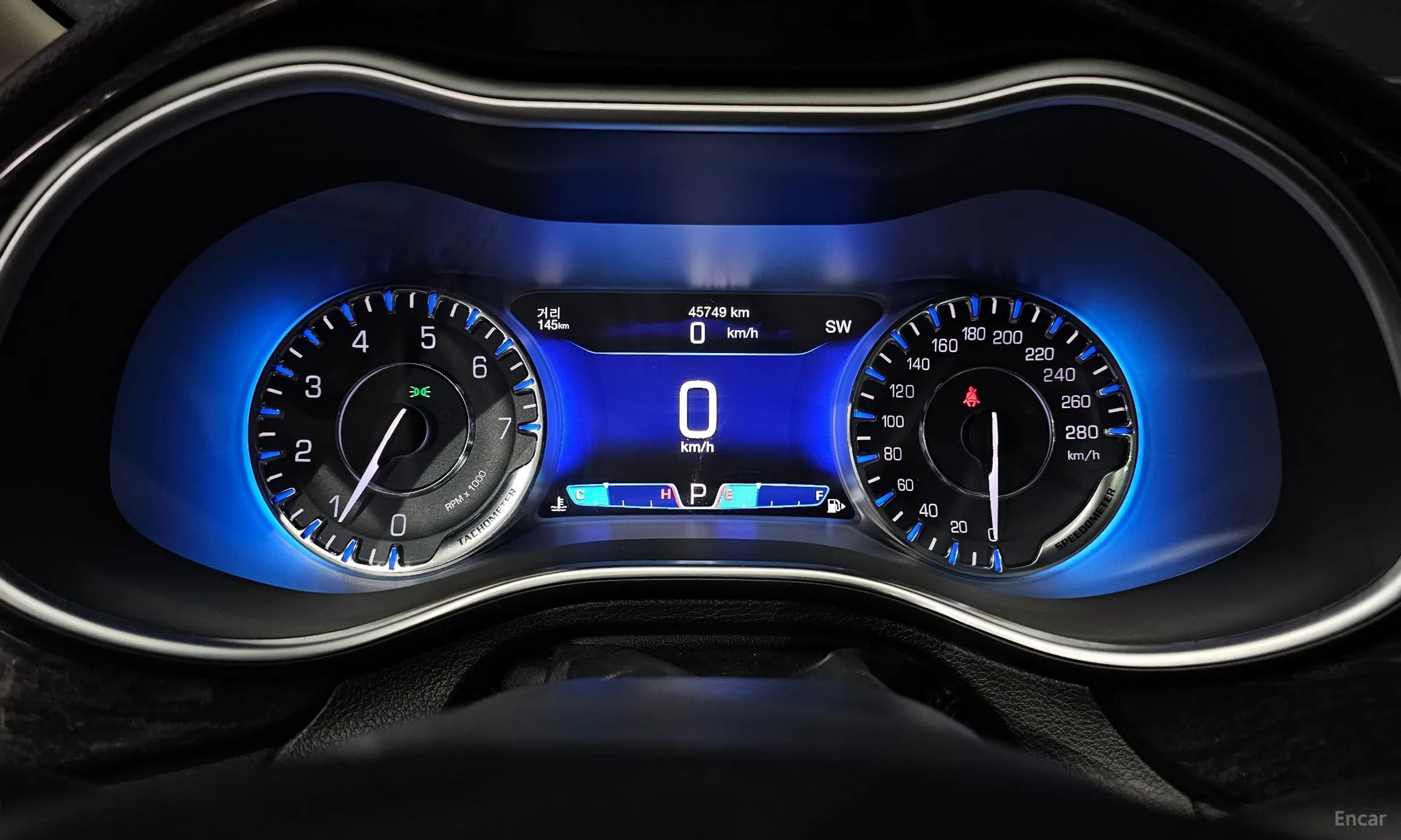 Chrysler 200 Second generation превью 8