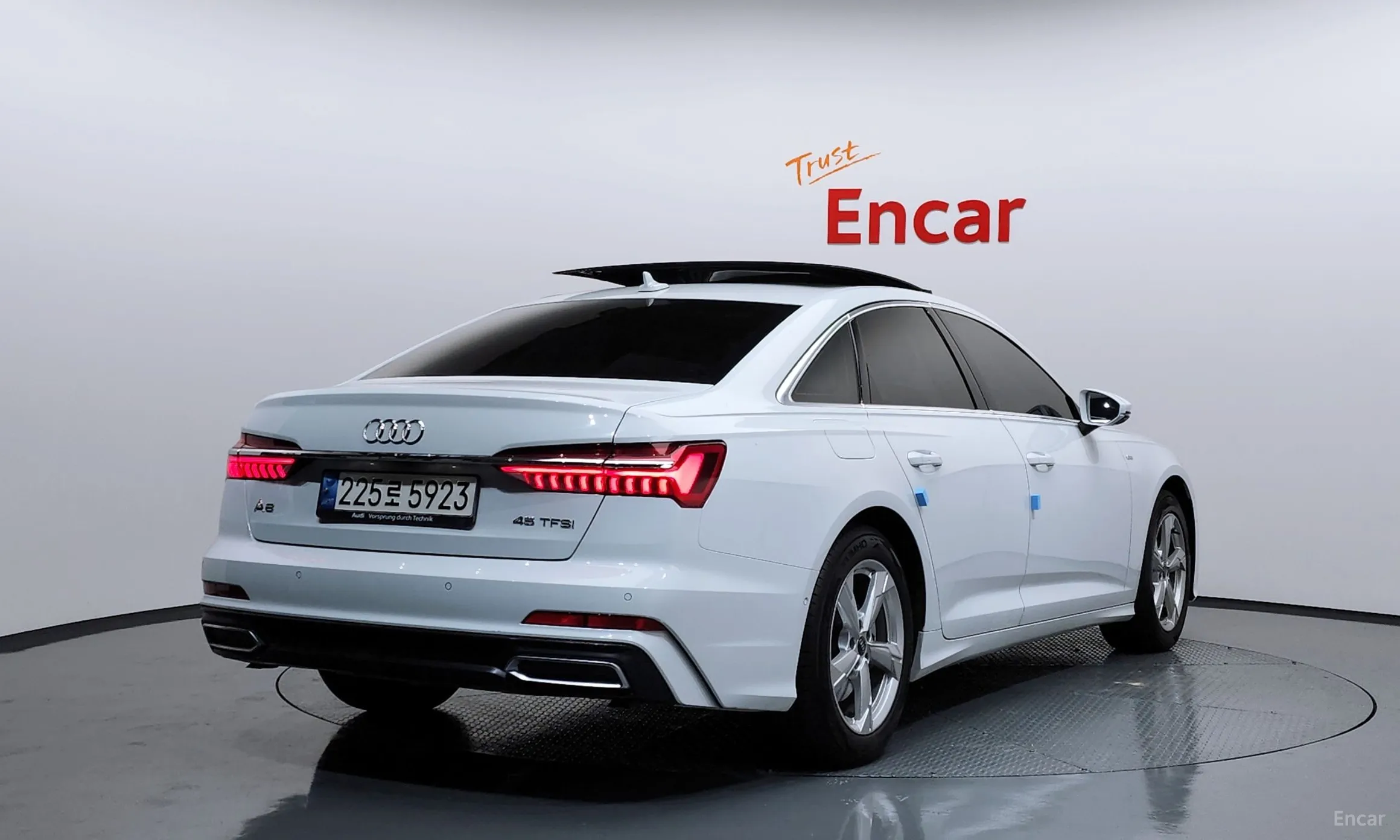 Audi A6 (C8) превью 2