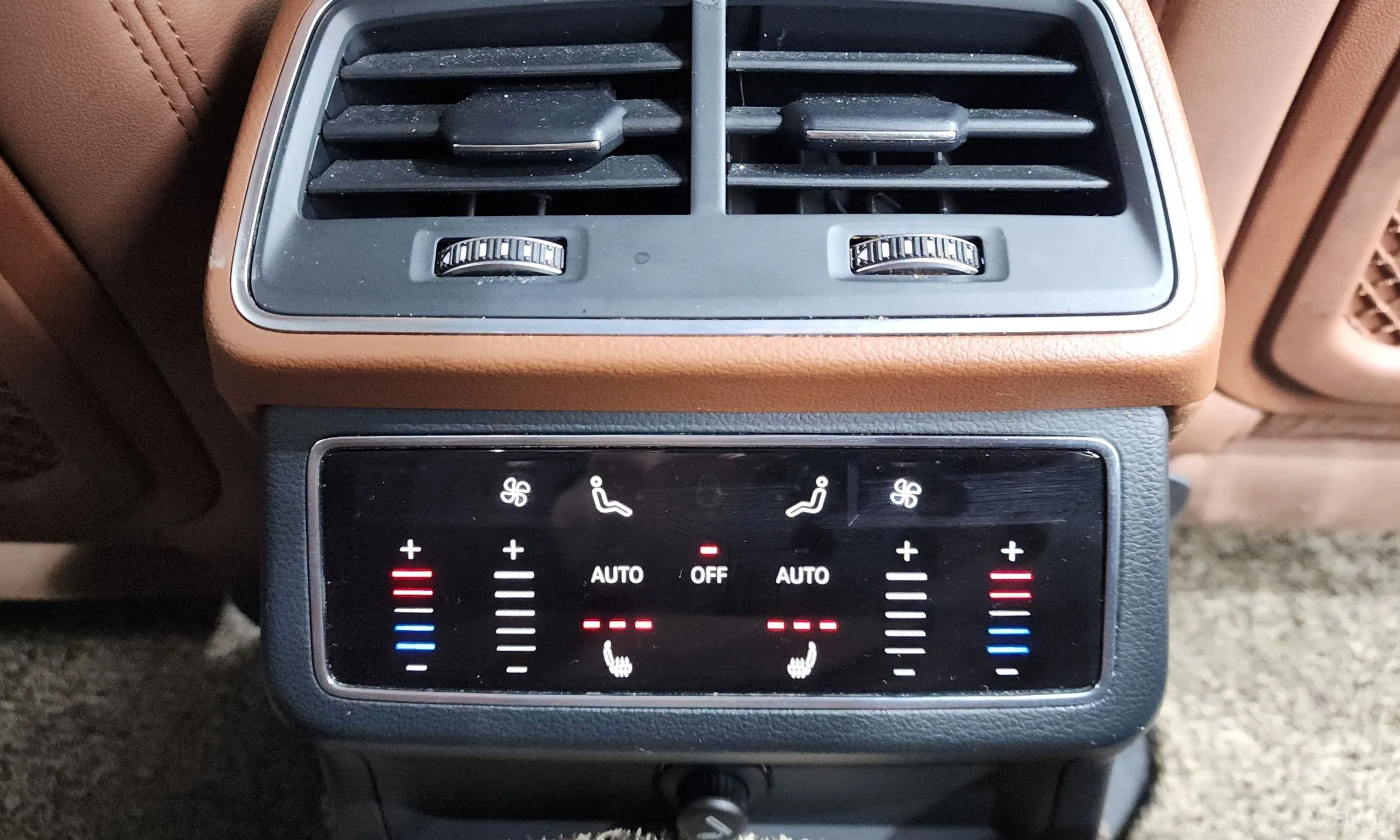 Audi A6 (C8) превью 19