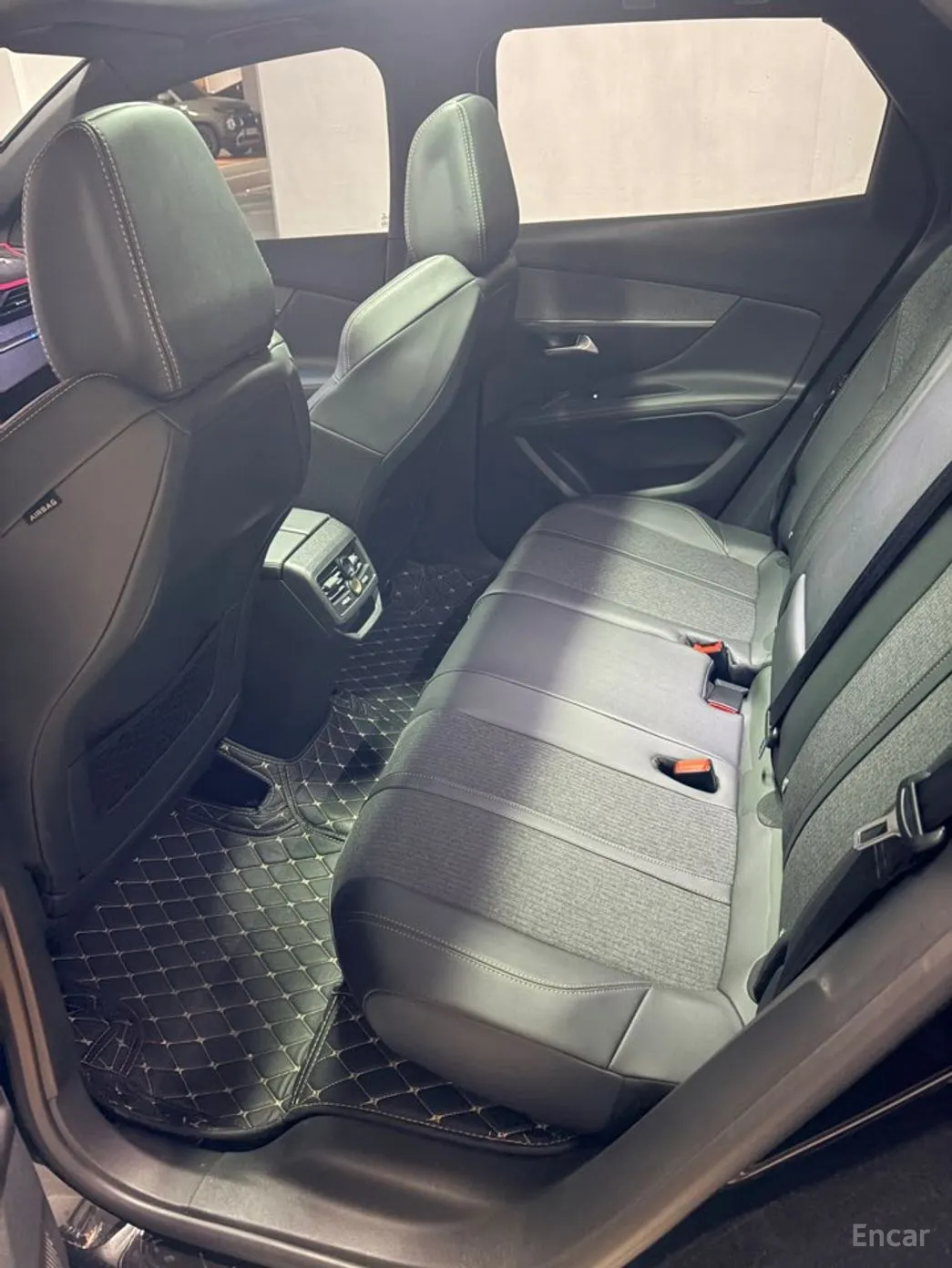 Peugeot 3008 2nd generation превью 10