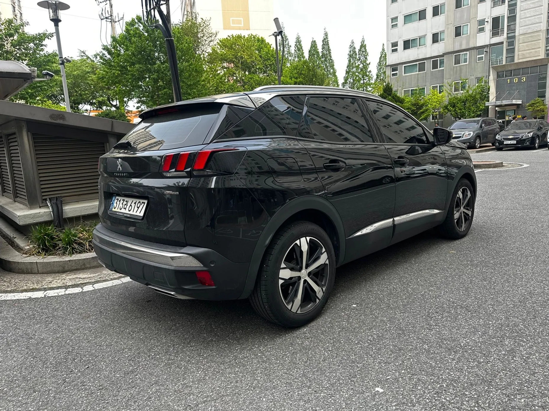 Peugeot 3008 2nd generation превью 3