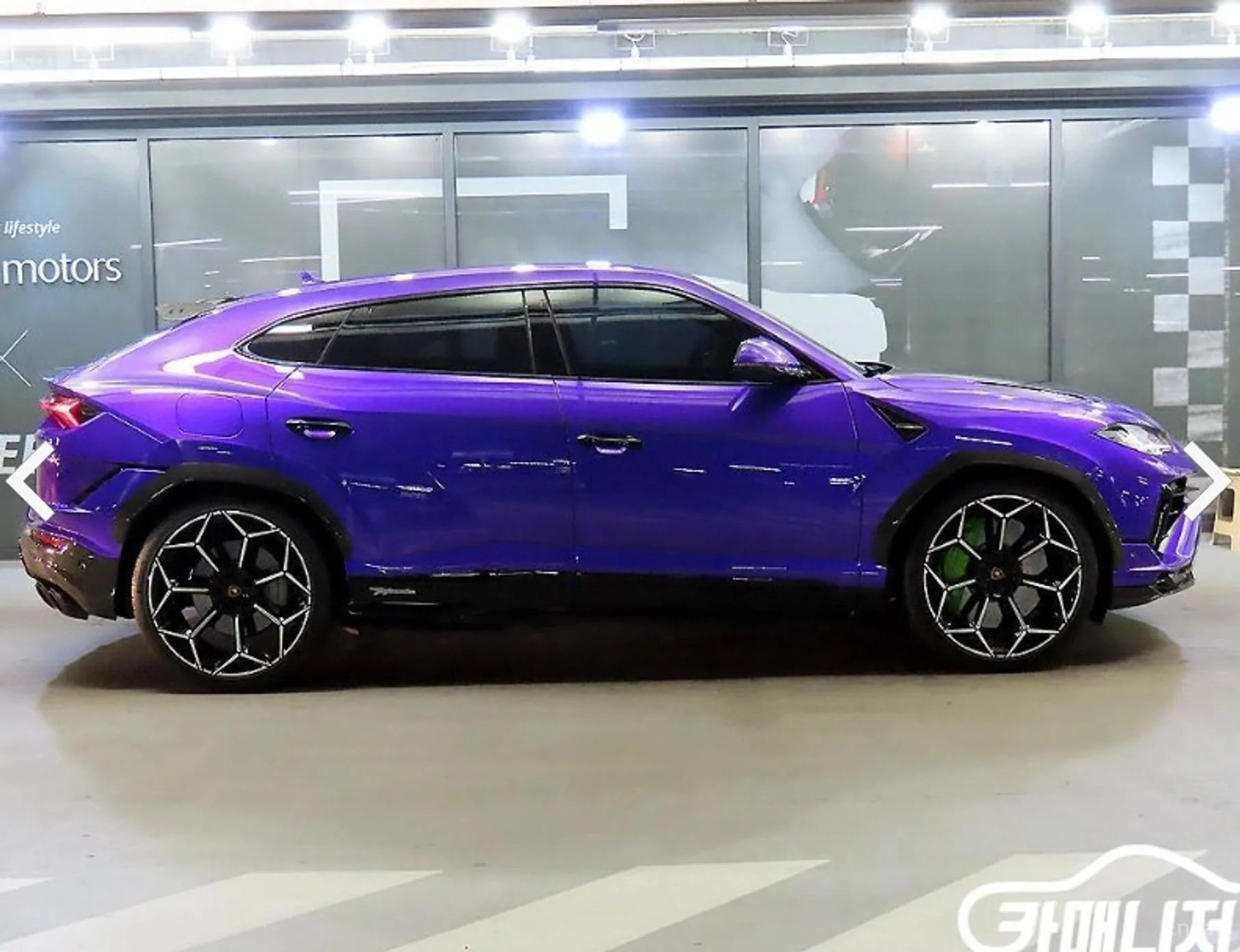 Lamborghini Urus превью 3