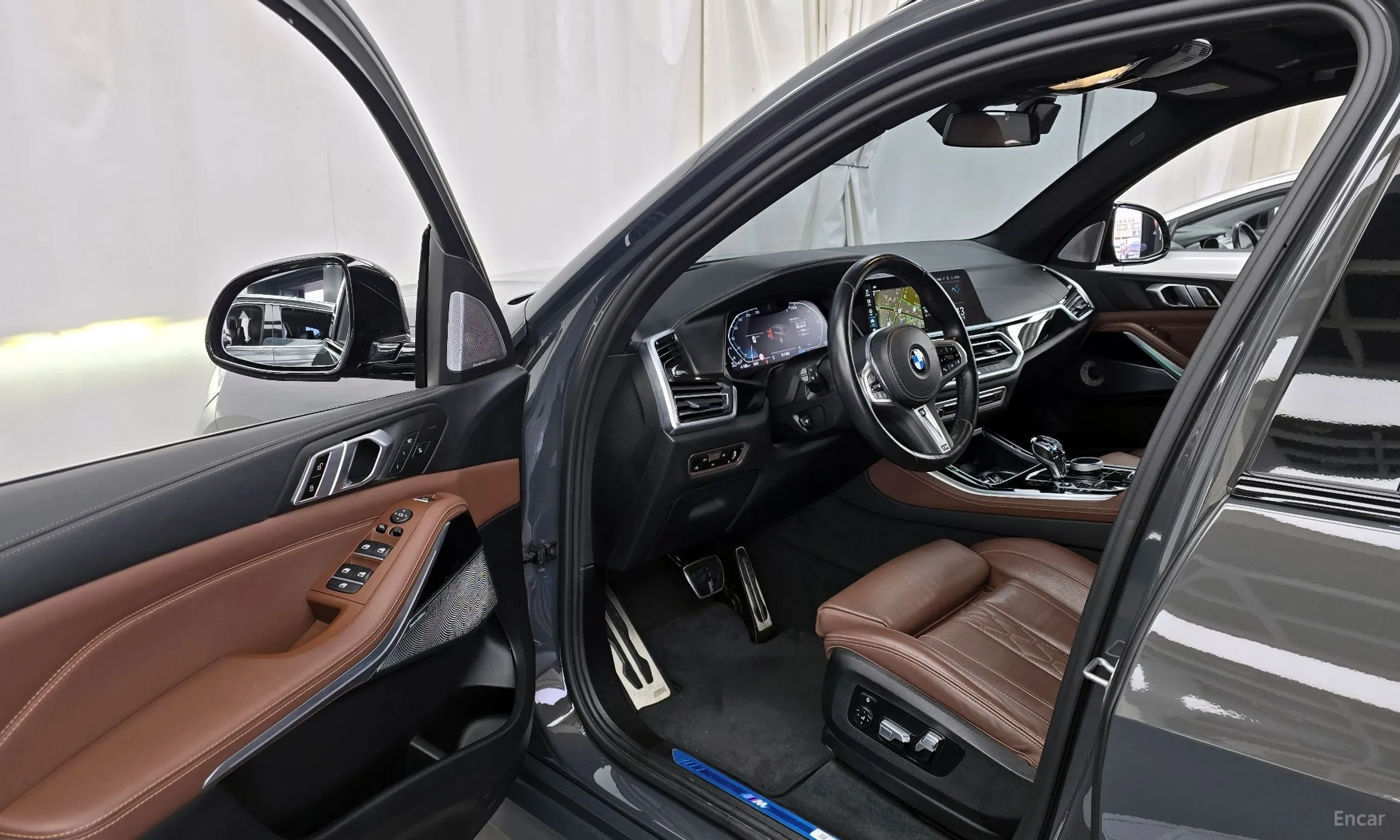 BMW X5 (G05) превью 10
