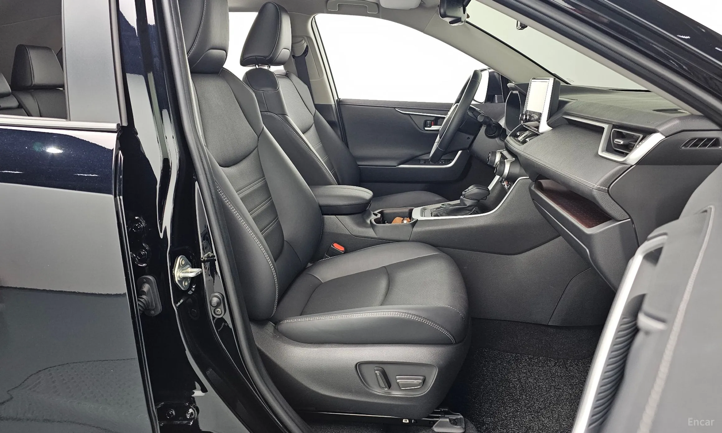 Toyota RAV4 5th Generation превью 9