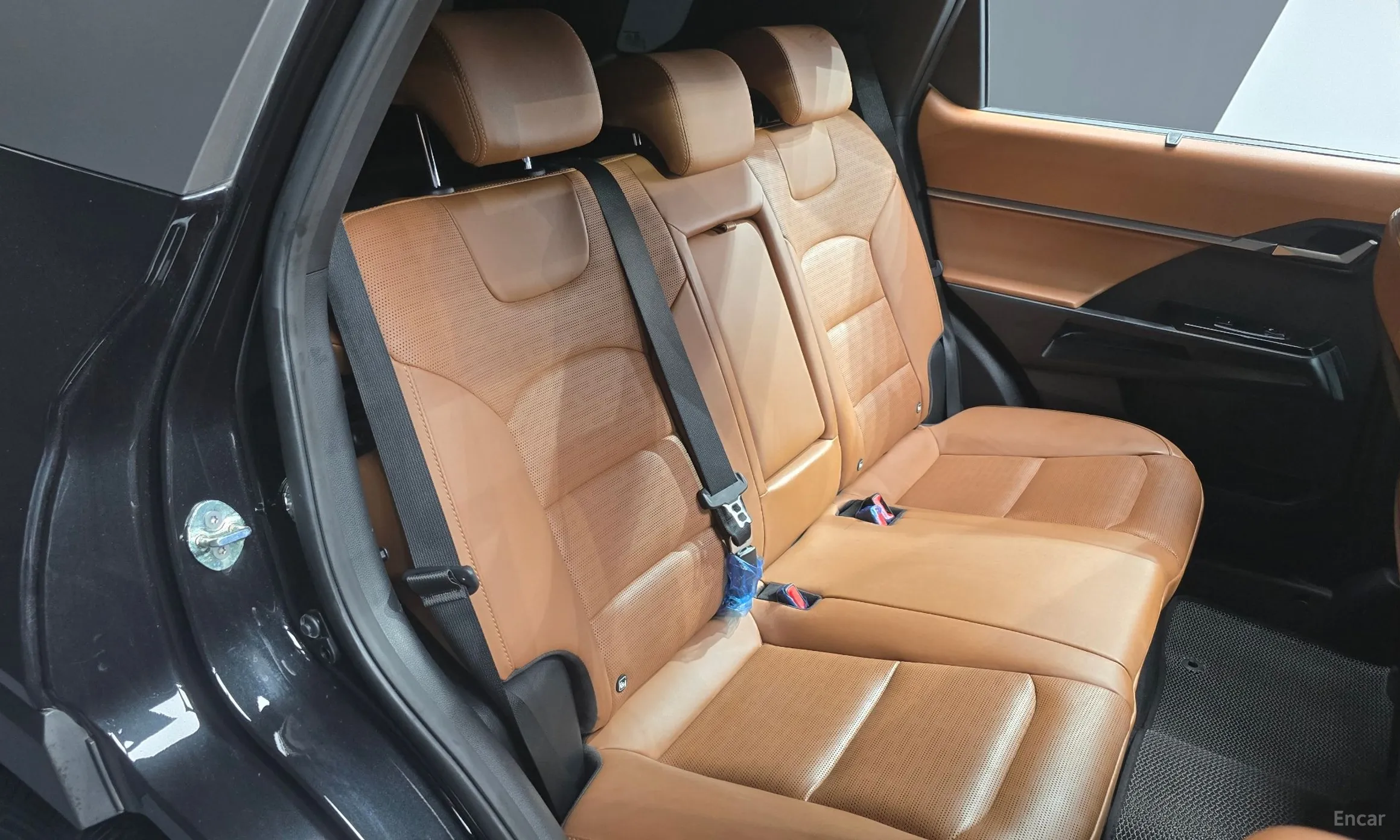 KG Mobility (SsangYong) Torres превью 12