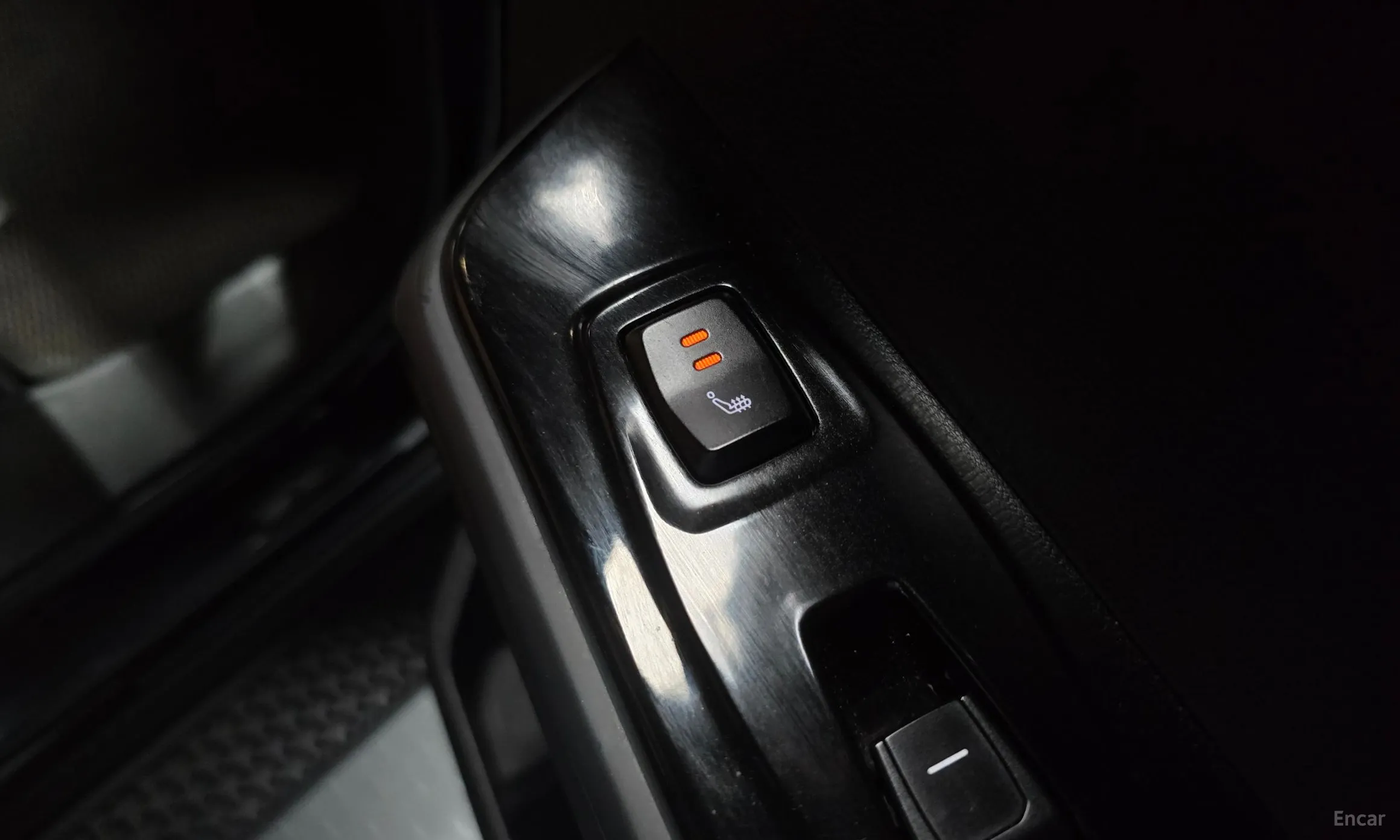 KG Mobility (SsangYong) Torres превью 18