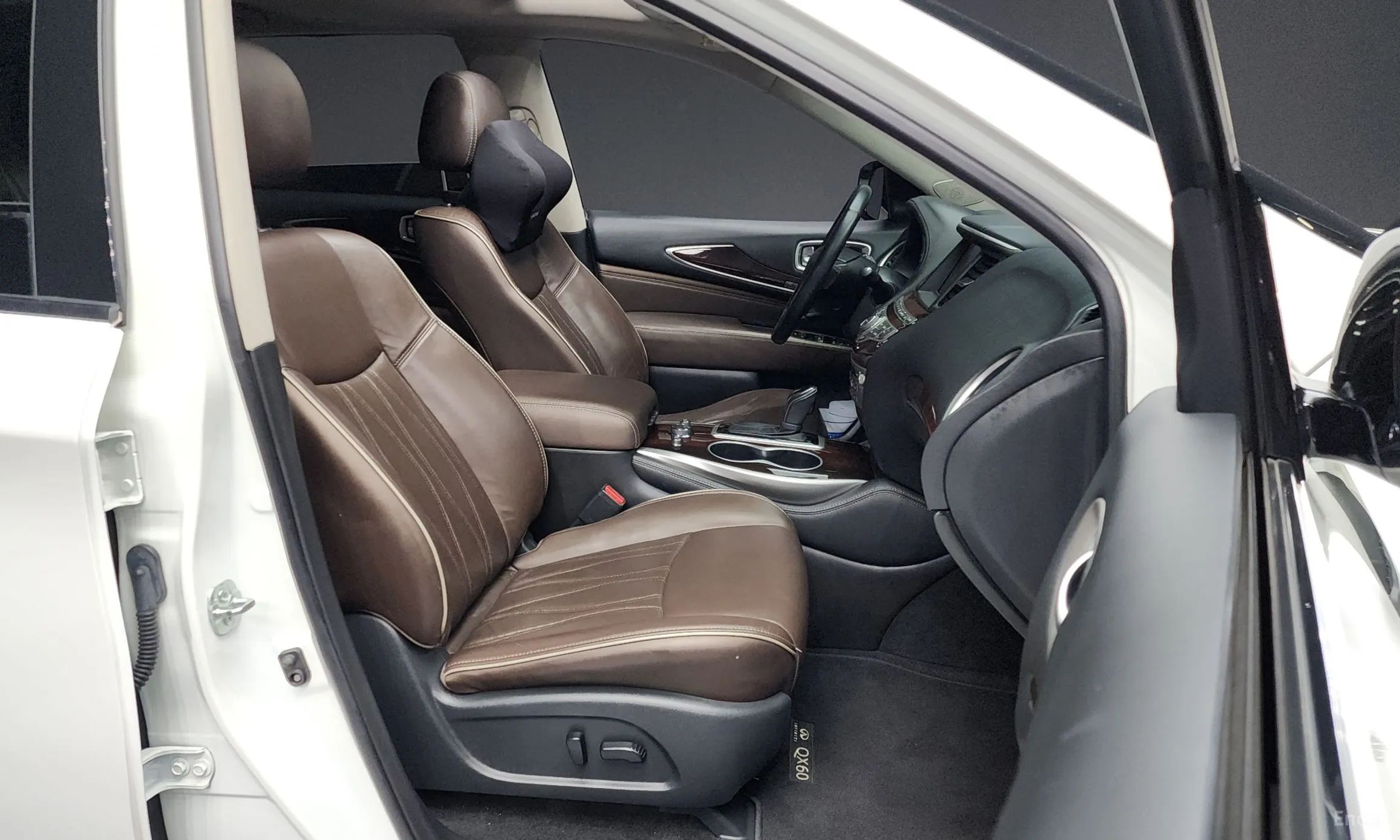 Infiniti QX60 превью 11
