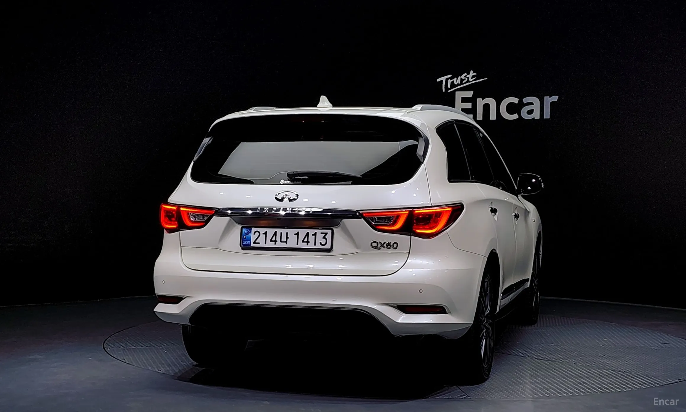 Infiniti QX60 превью 4
