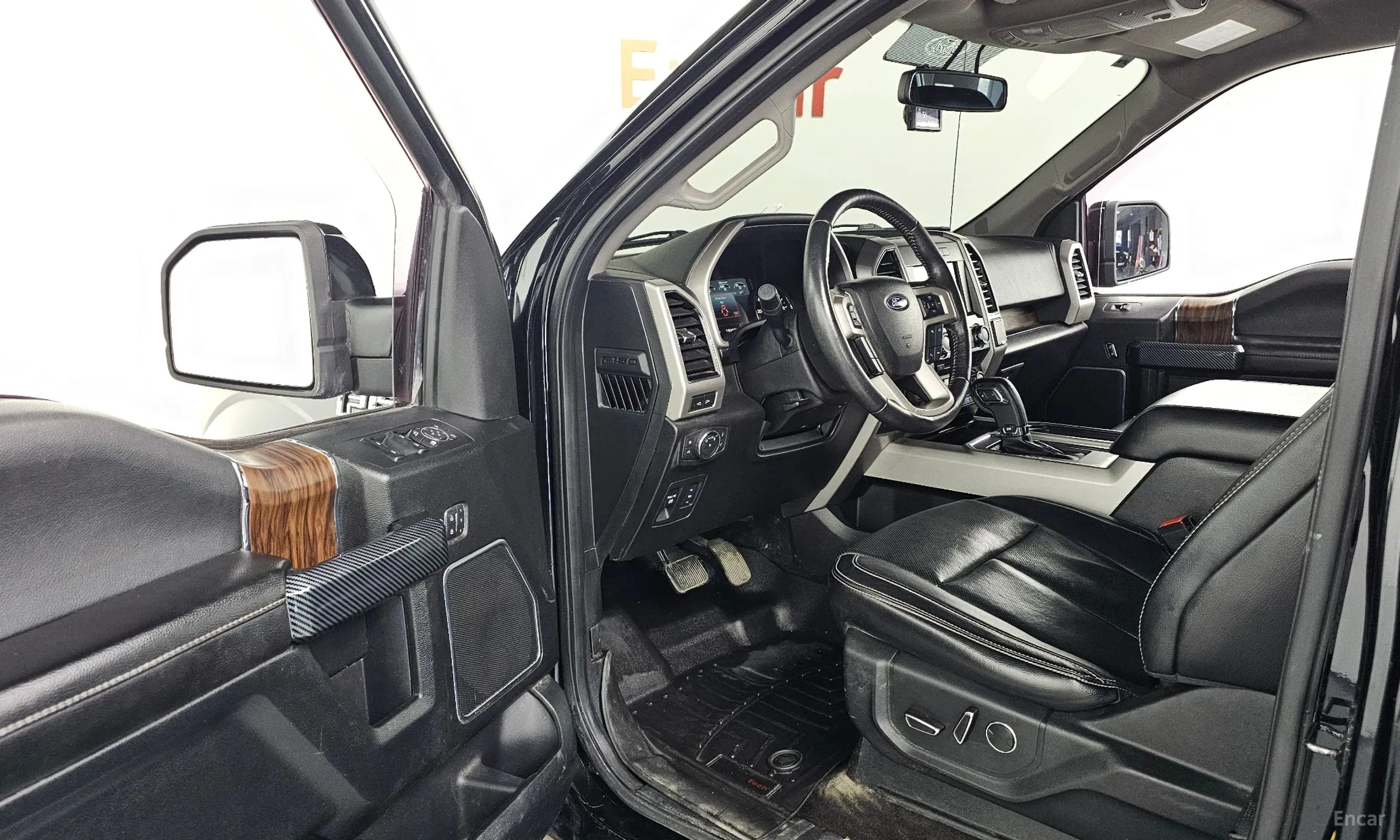 Ford F150 превью 11