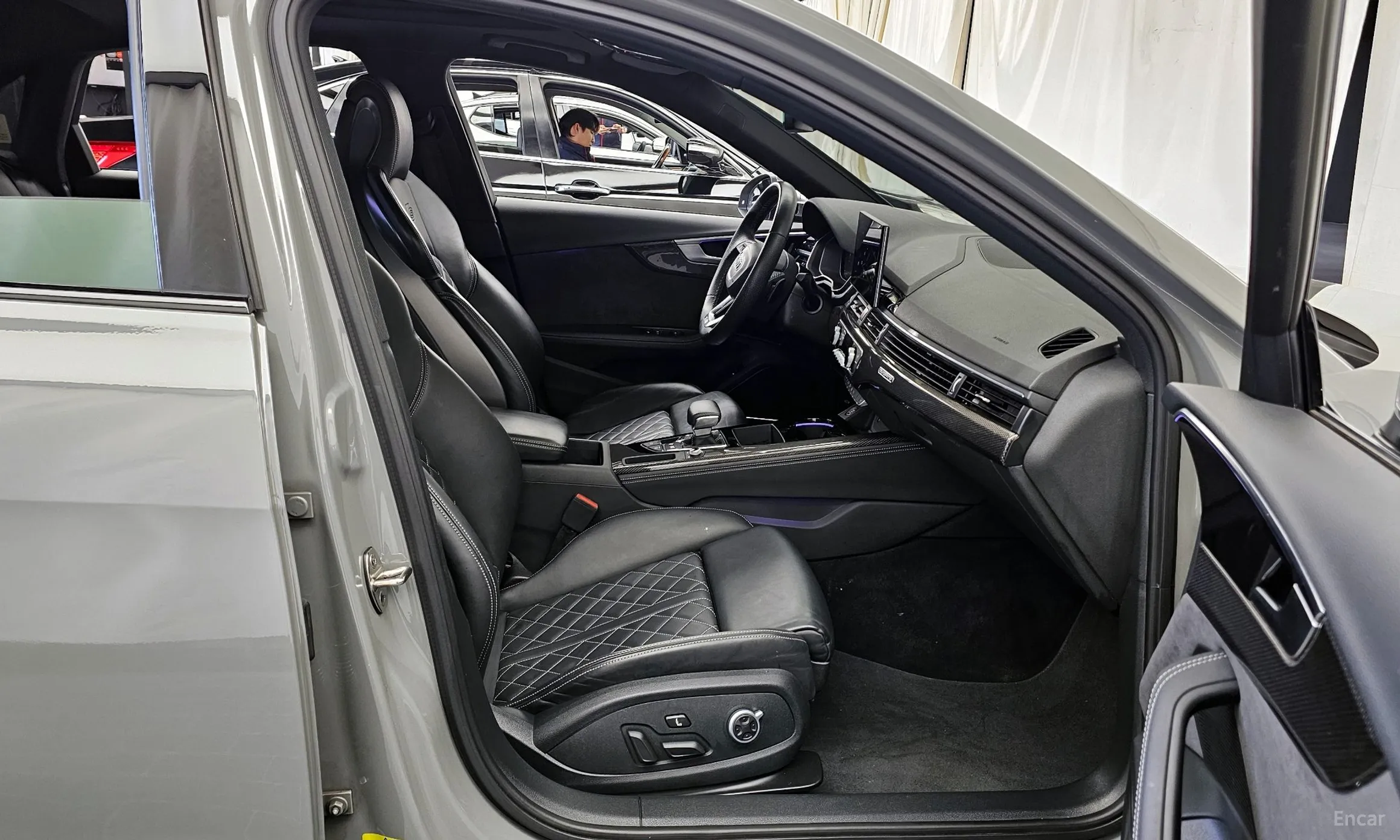 Audi S4 (B9) превью 11