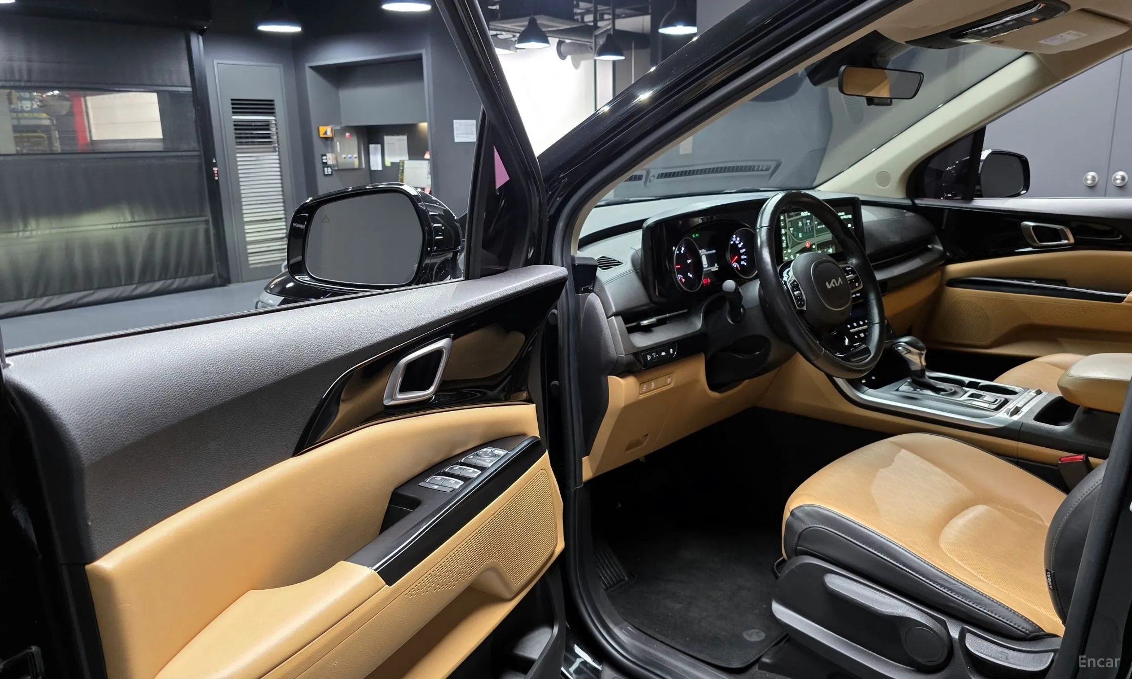 Kia Carnival Gen 4 превью 11