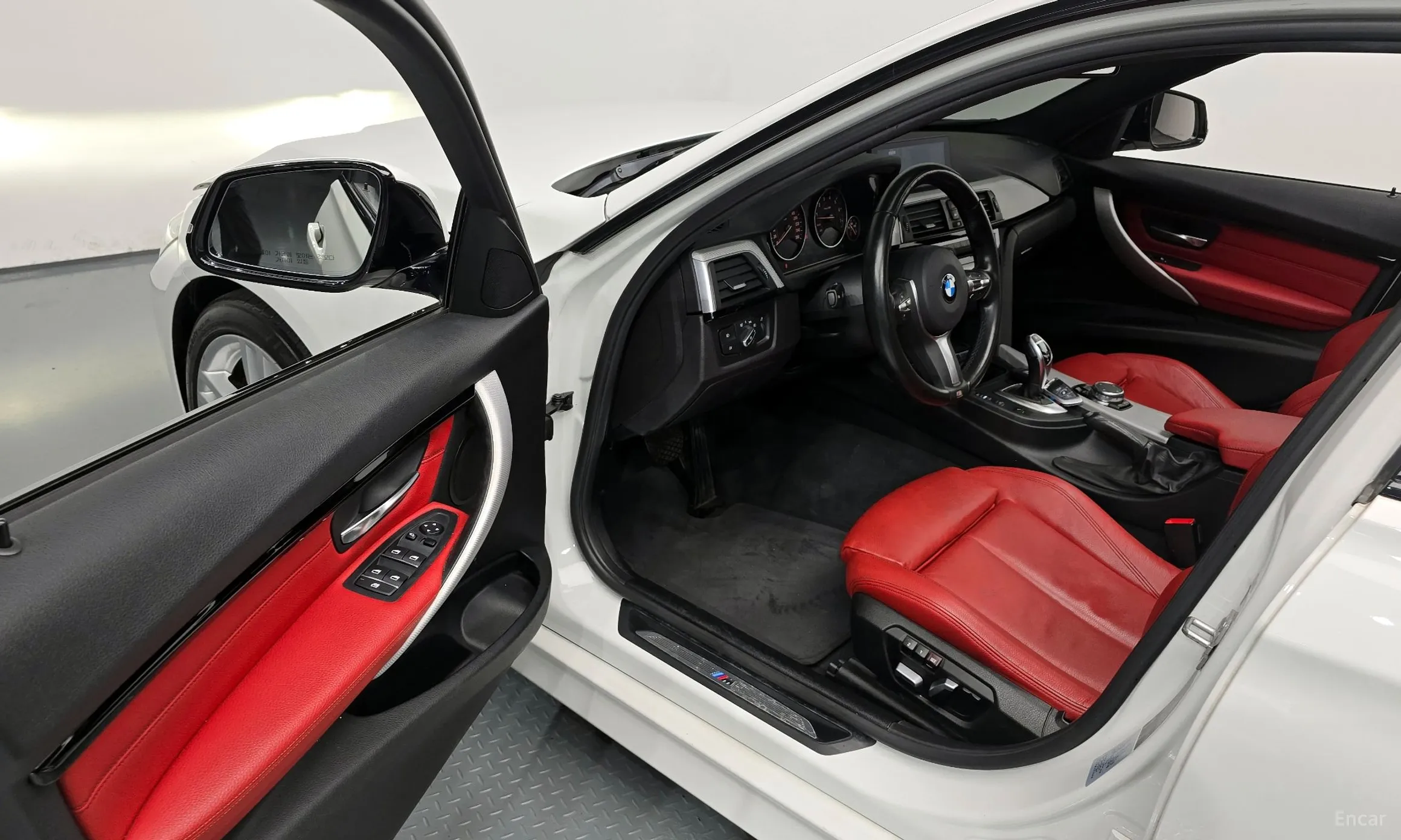 BMW 3 Series (F30) превью 10