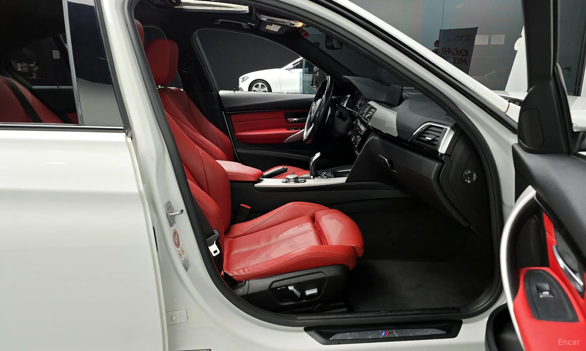 BMW 3 Series (F30) превью 11