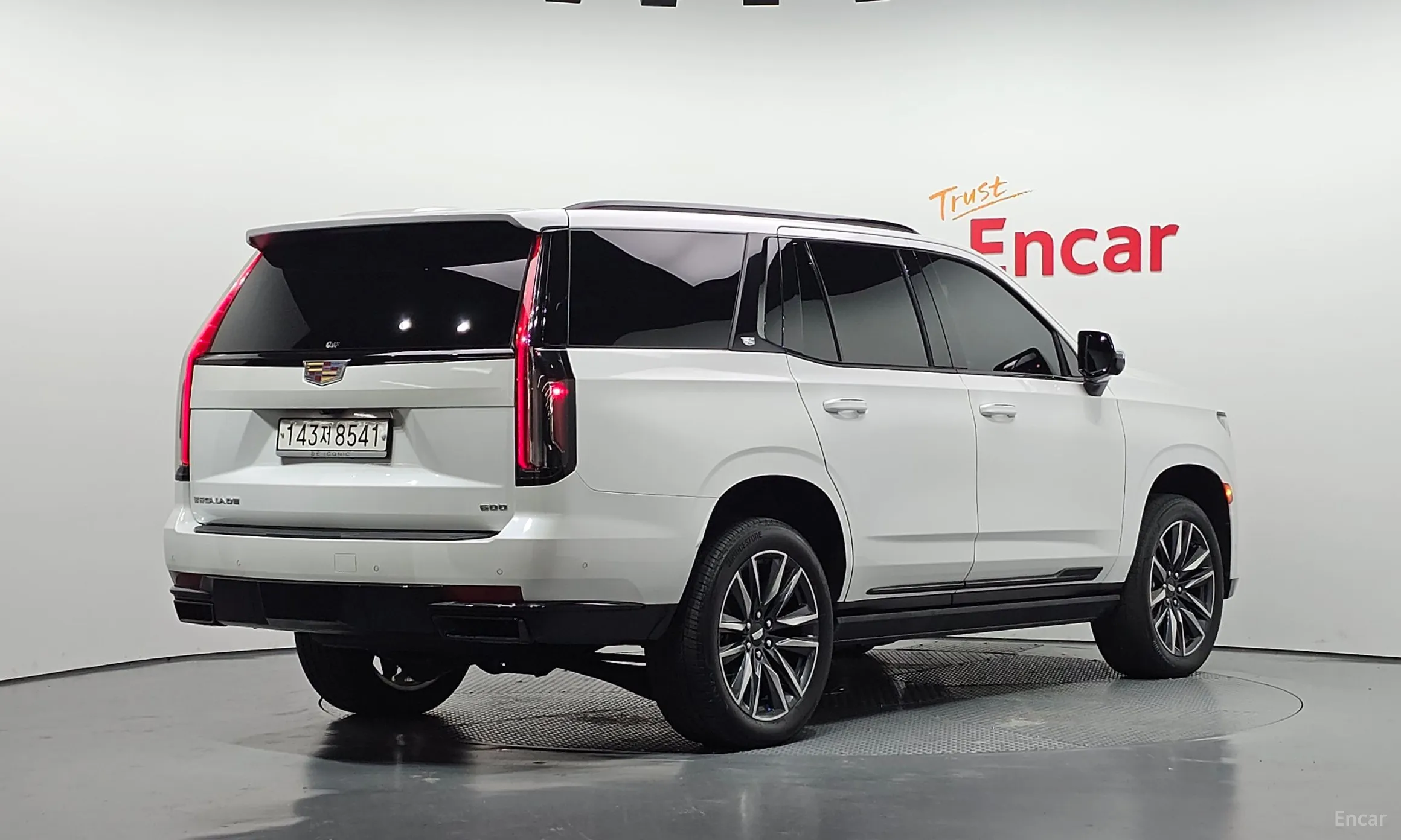 Cadillac Escalade 5th Generation