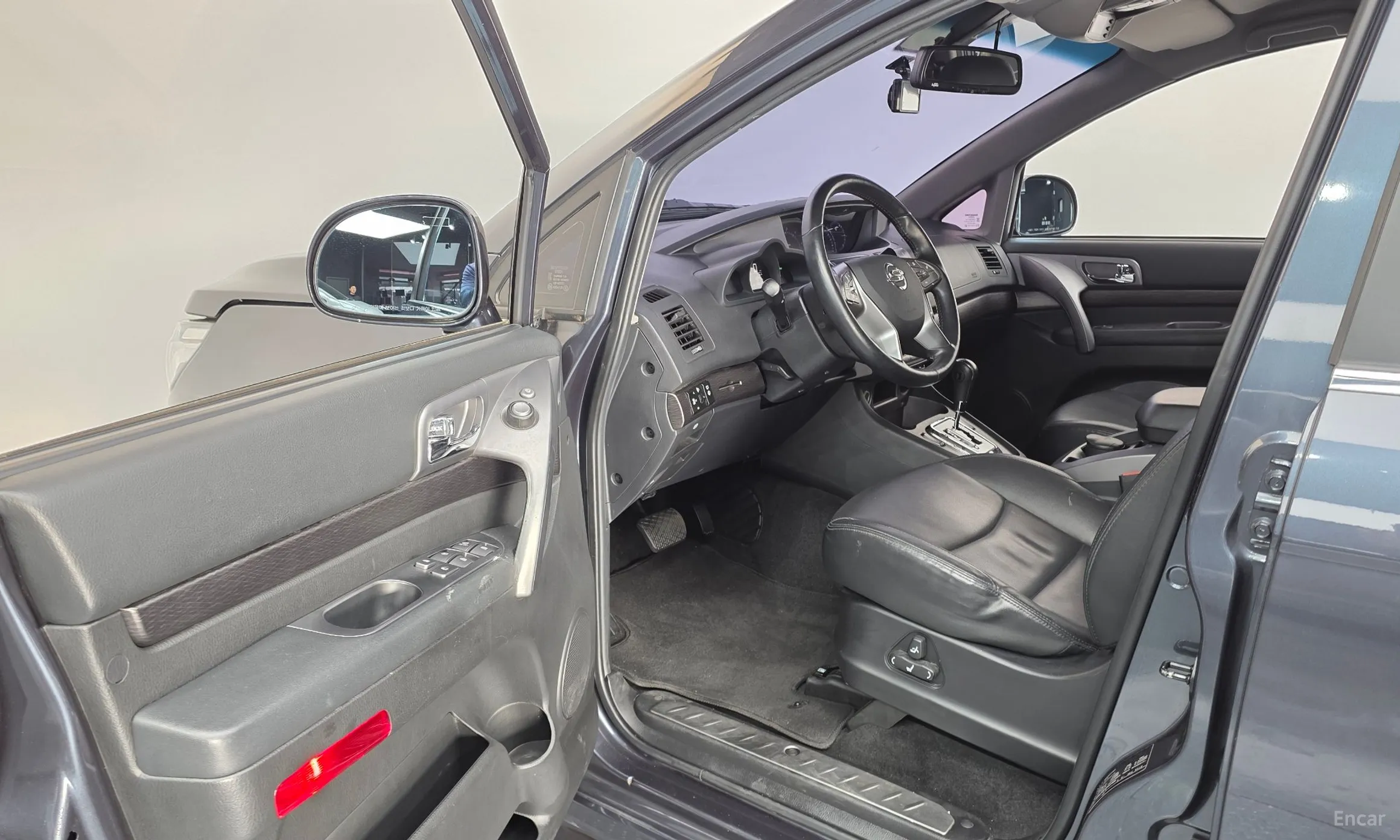 KG Mobility (SsangYong) Korando Turismo превью 11