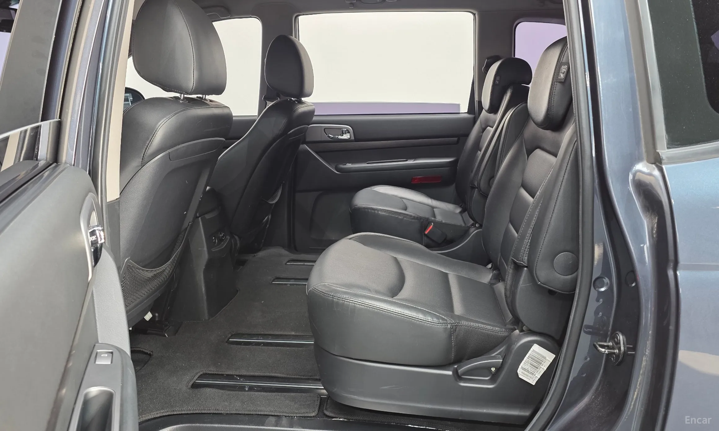 KG Mobility (SsangYong) Korando Turismo превью 12
