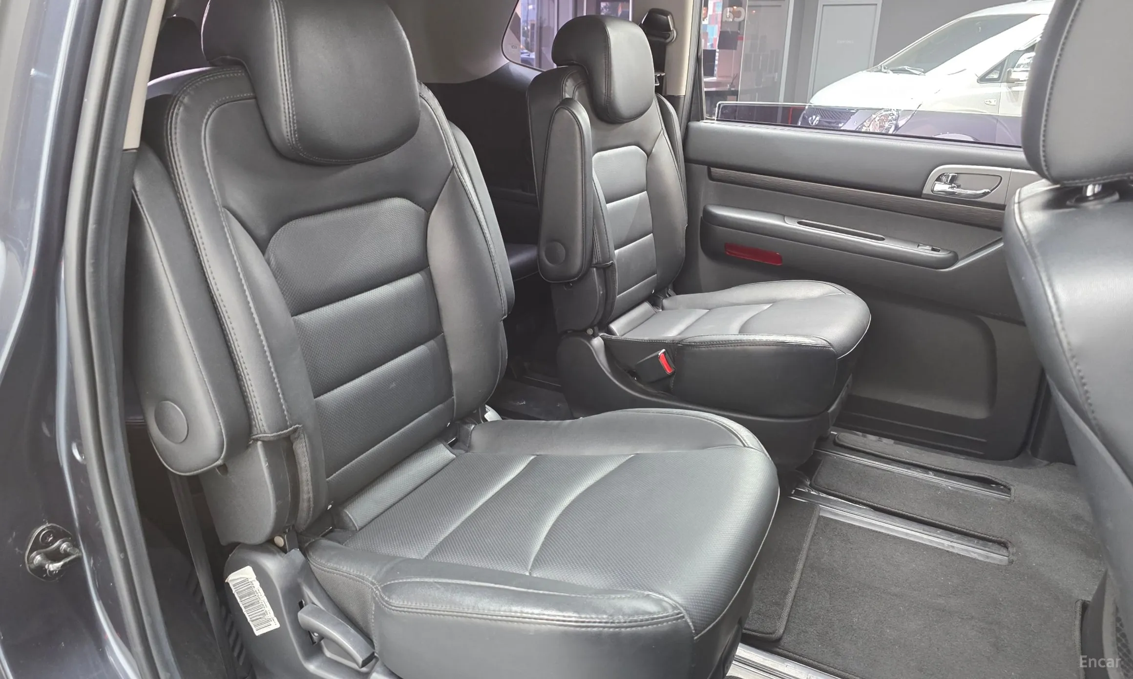 KG Mobility (SsangYong) Korando Turismo превью 13