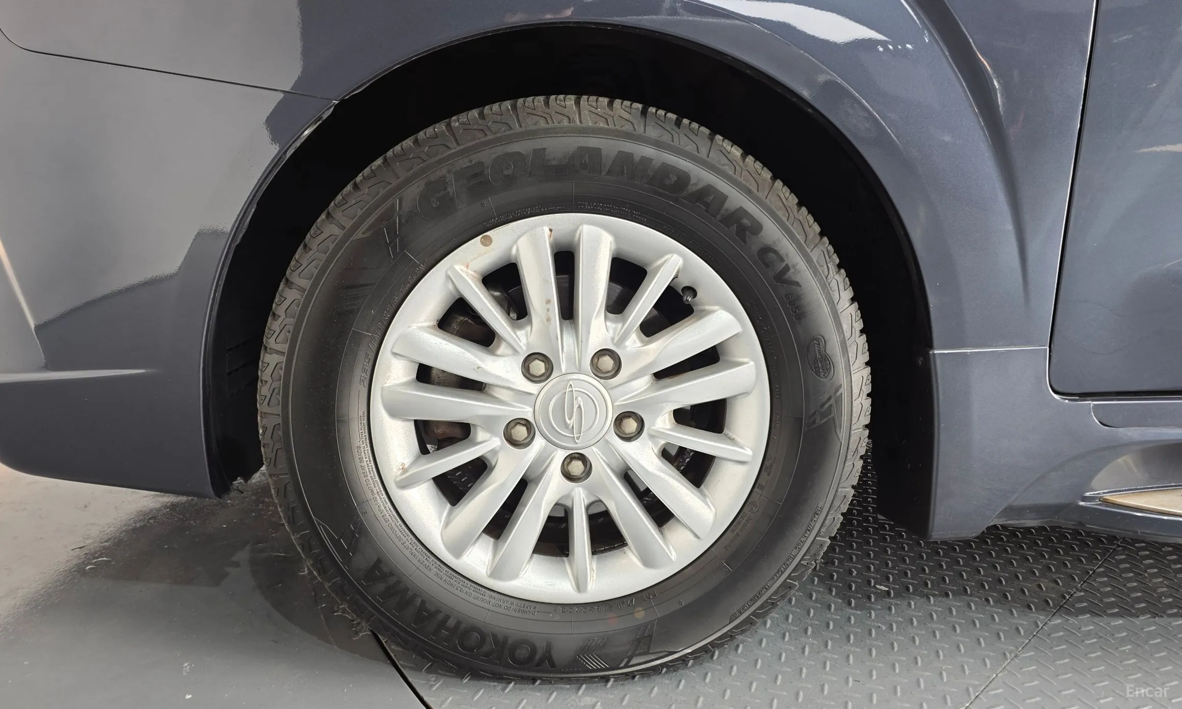 KG Mobility (SsangYong) Korando Turismo превью 5
