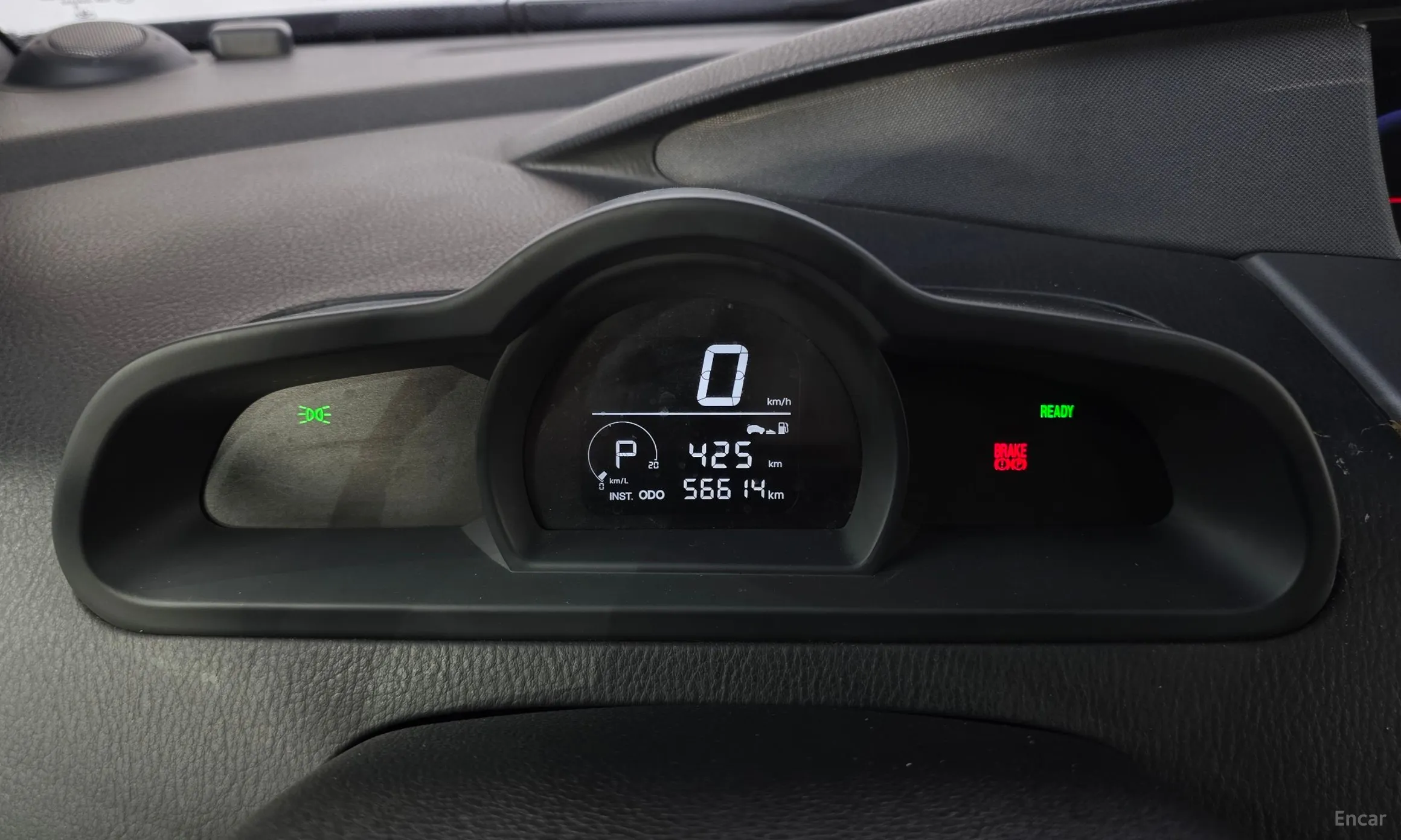 KG Mobility (SsangYong) Korando Turismo превью 8