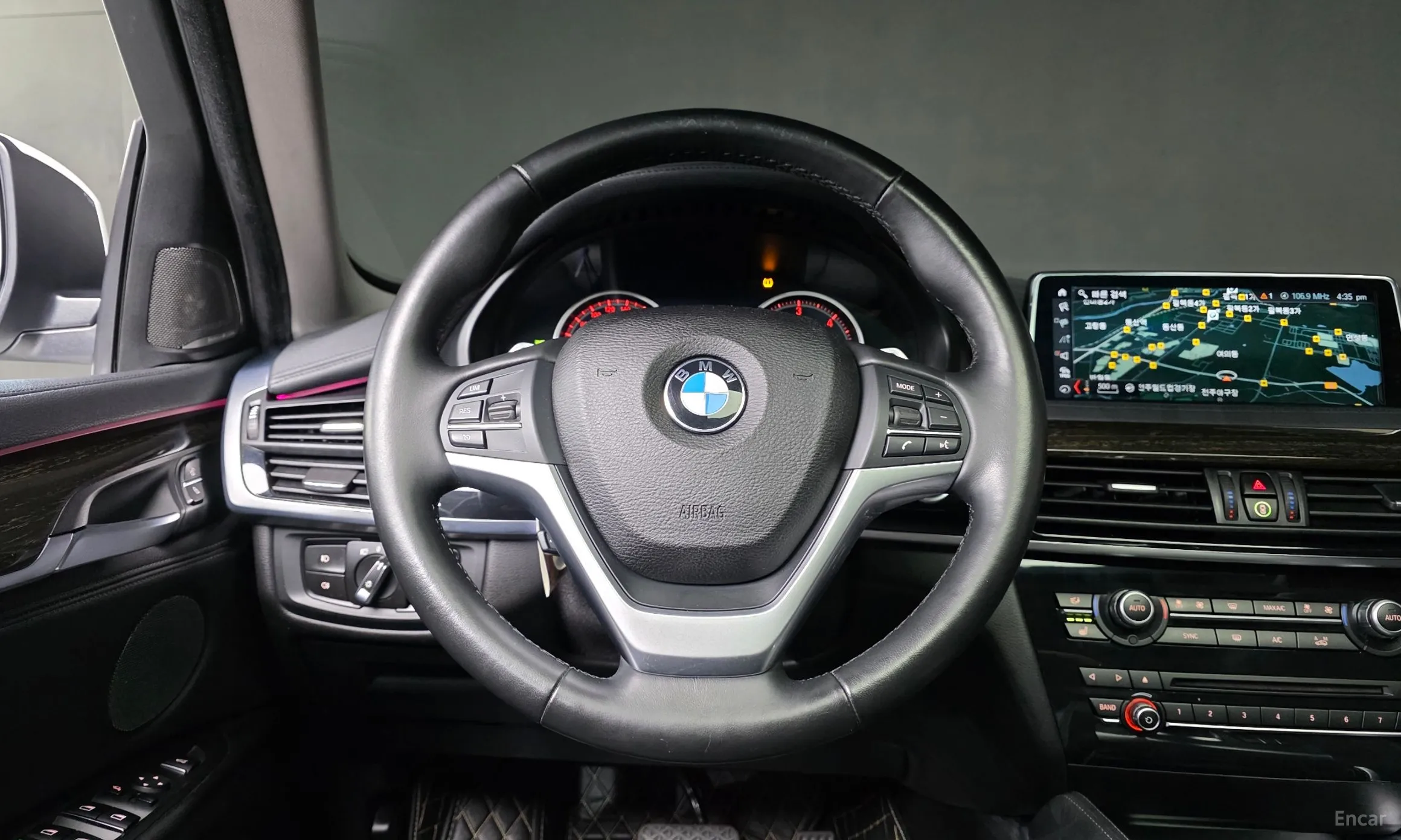 BMW X6 (F16) превью 15