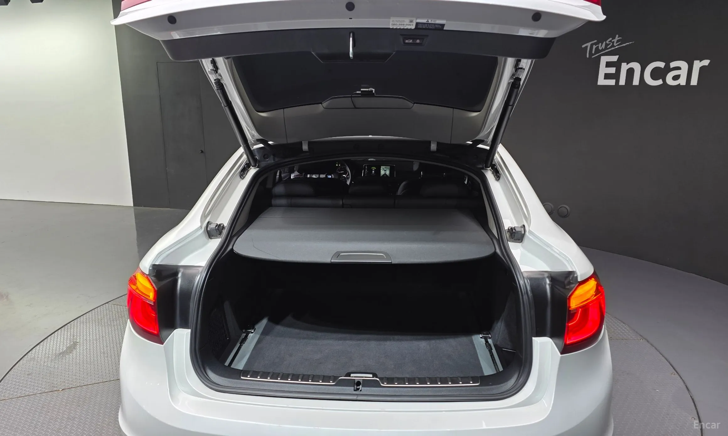 BMW X6 (F16) превью 20