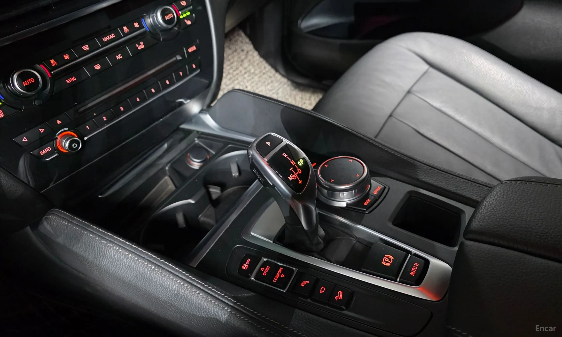 BMW X6 (F16) превью 9