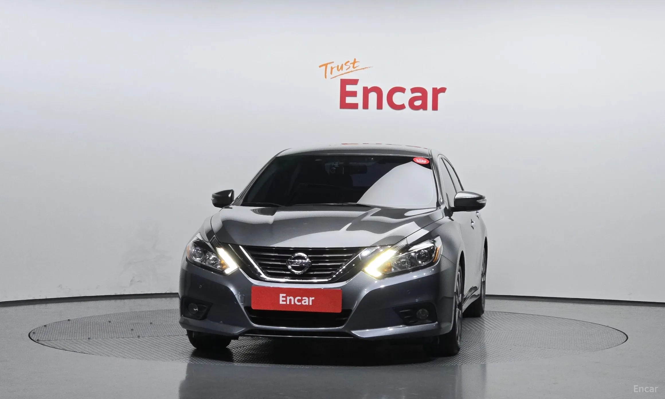 Nissan Altima превью 3