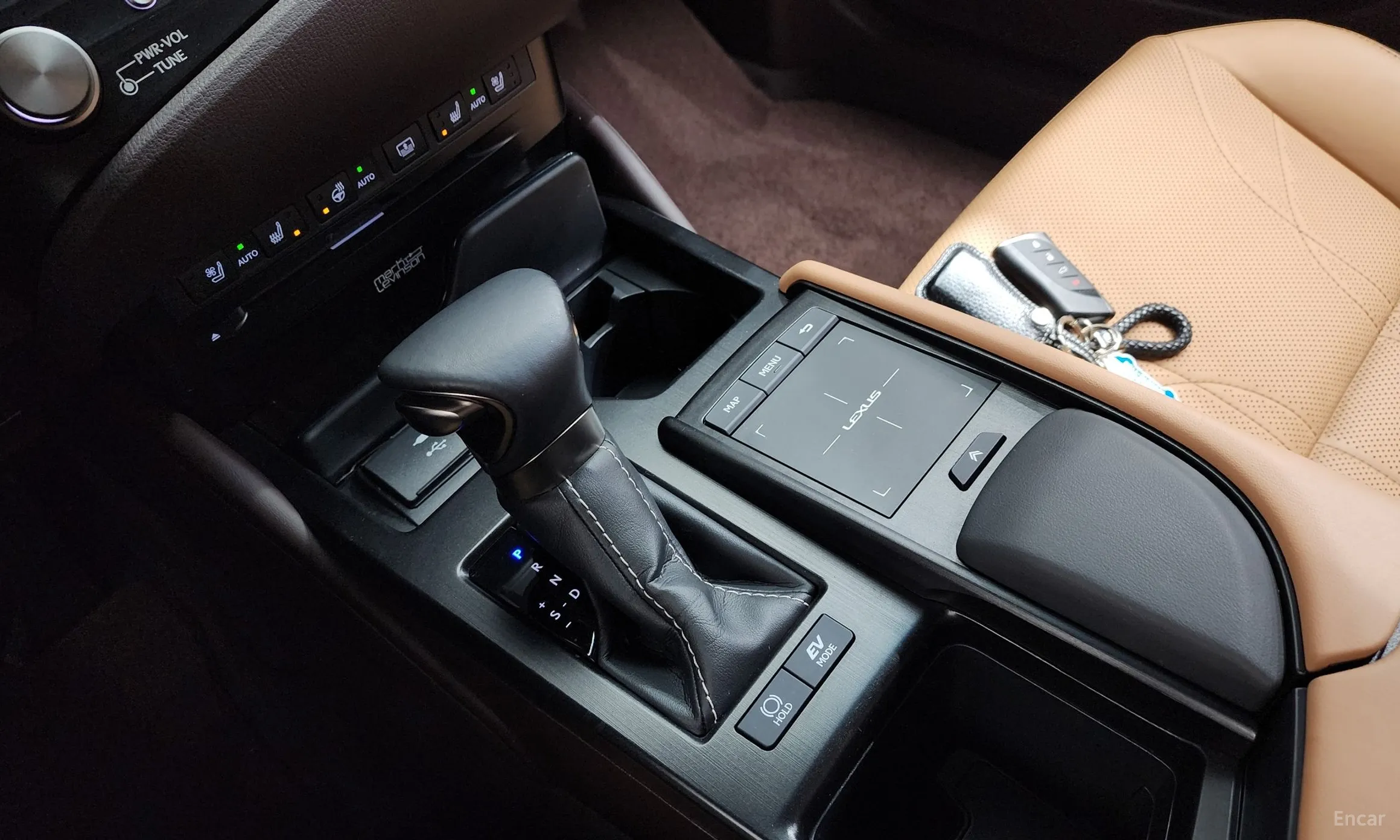 Lexus ES300h 7th Generation превью 9