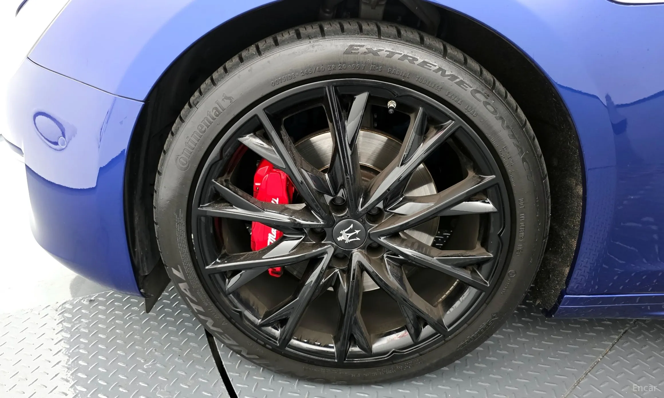 Maserati Ghibli превью 5