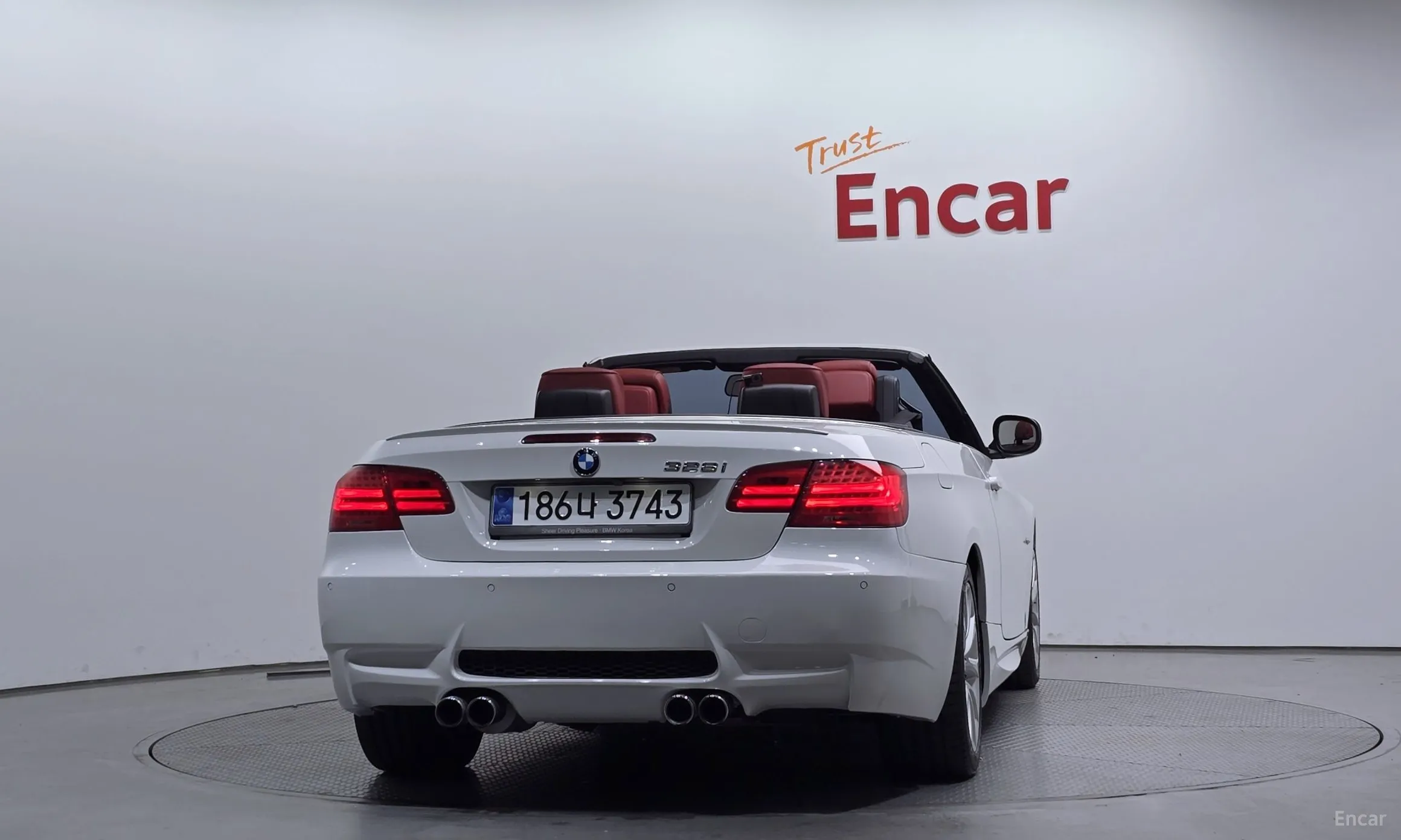 BMW 3 Series (E90) превью 4