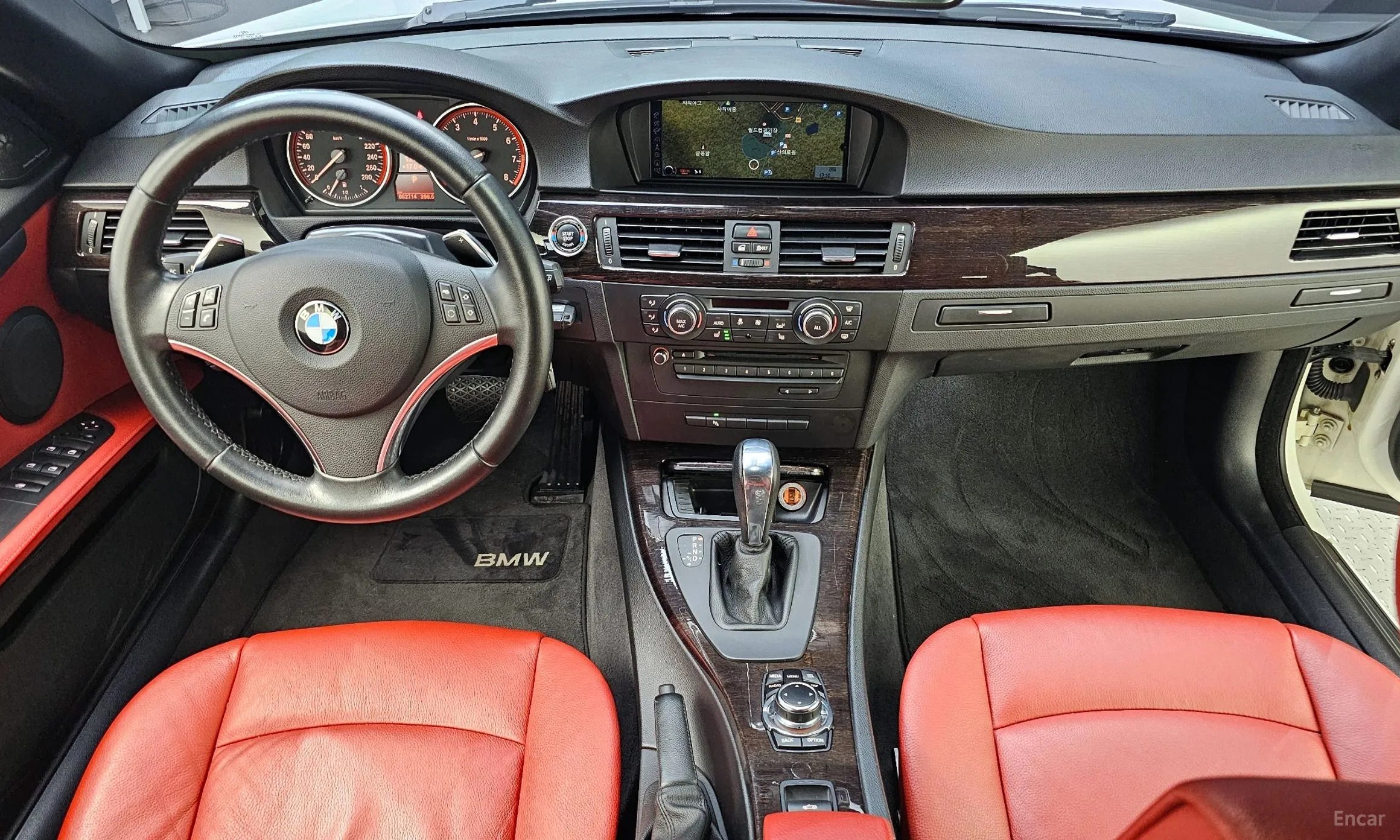 BMW 3 Series (E90) превью 7