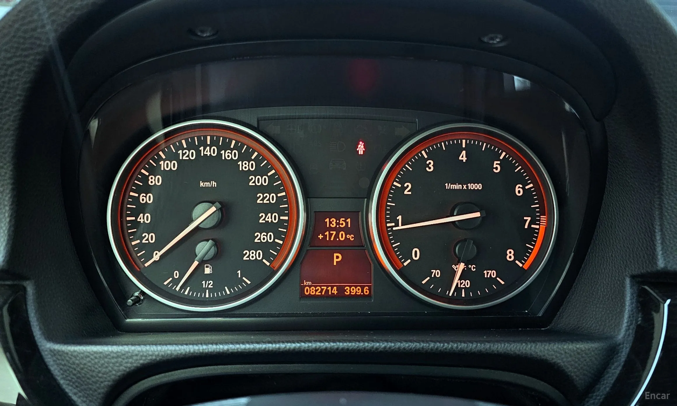 BMW 3 Series (E90) превью 8