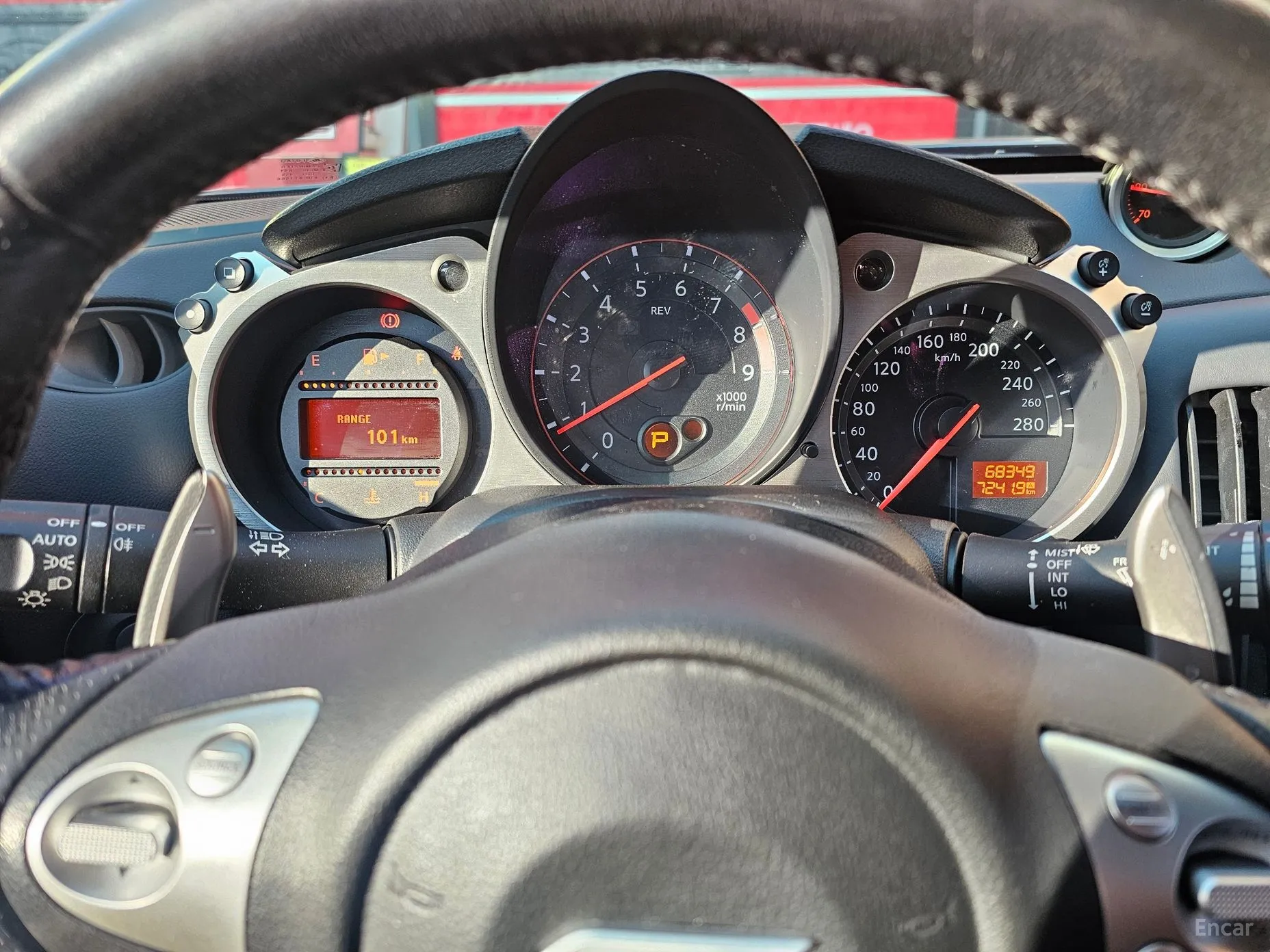 Nissan 370Z превью 8