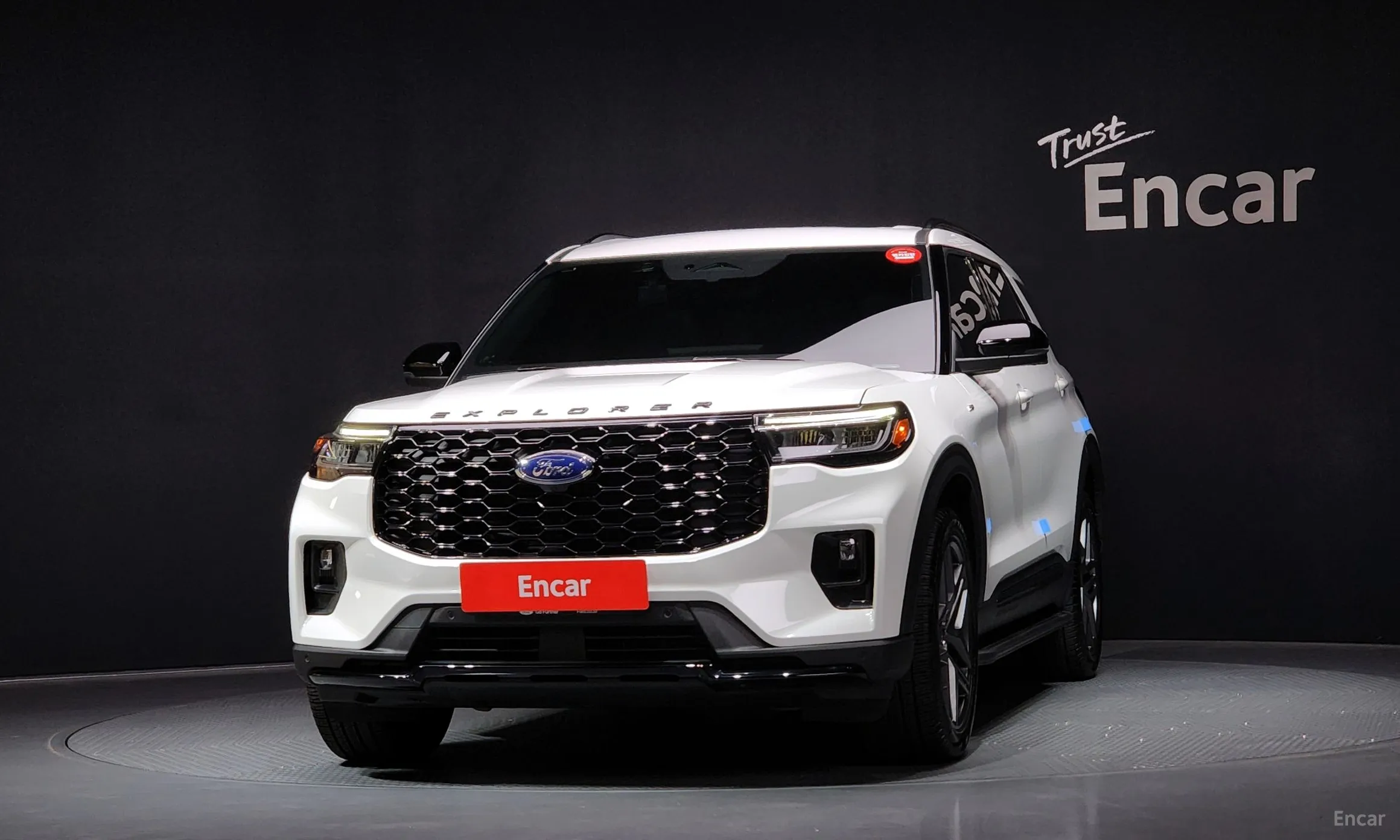 Ford Explorer 6th Generation превью 3