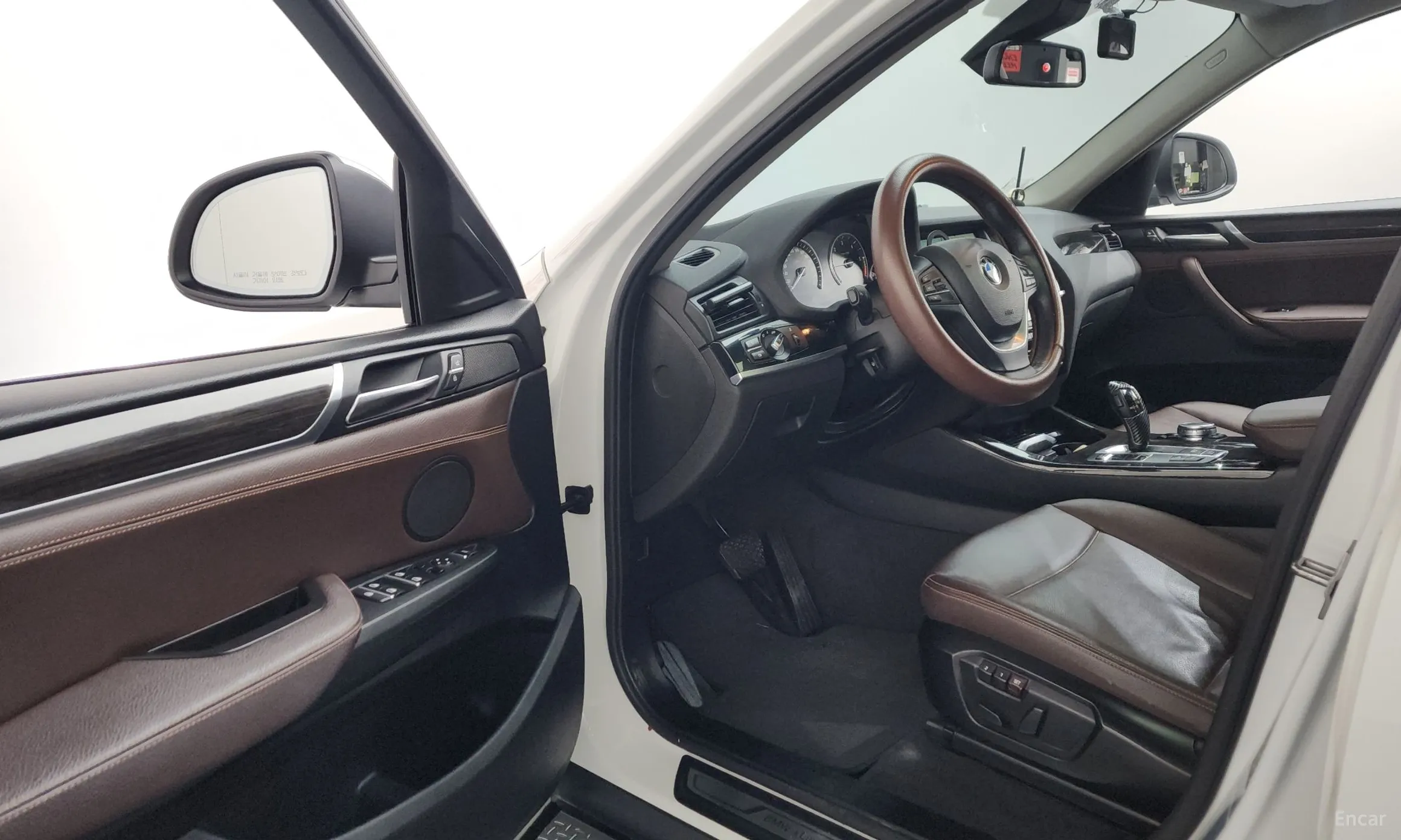 BMW X4 (F26) превью 10