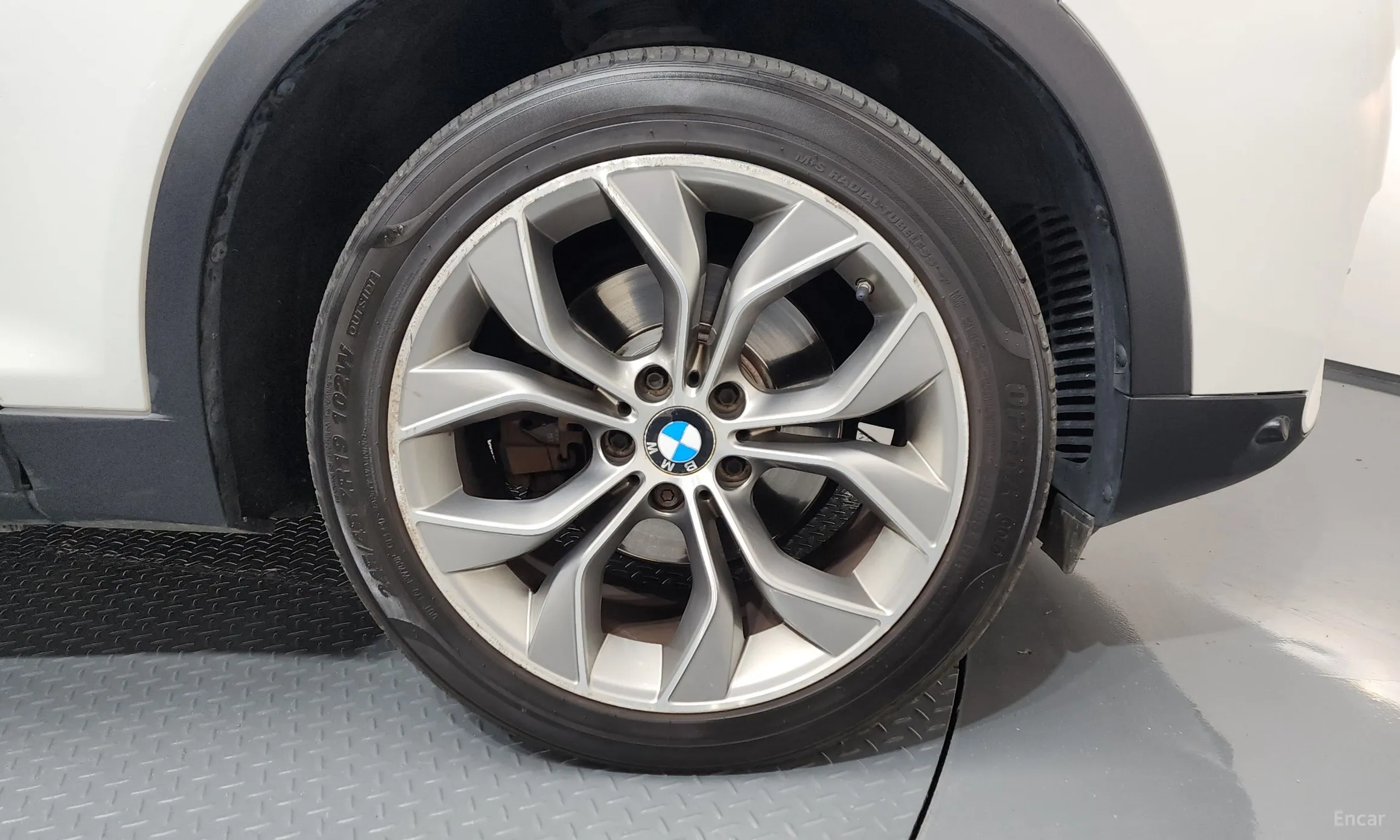 BMW X4 (F26) превью 5