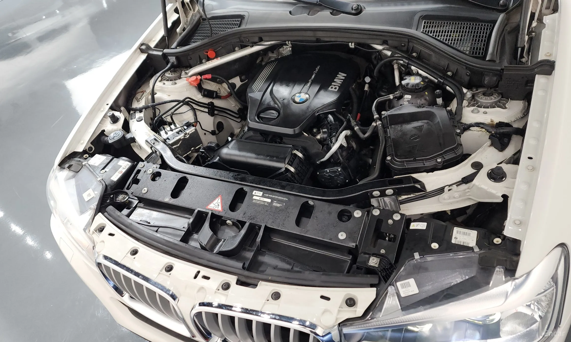 BMW X4 (F26) превью 6