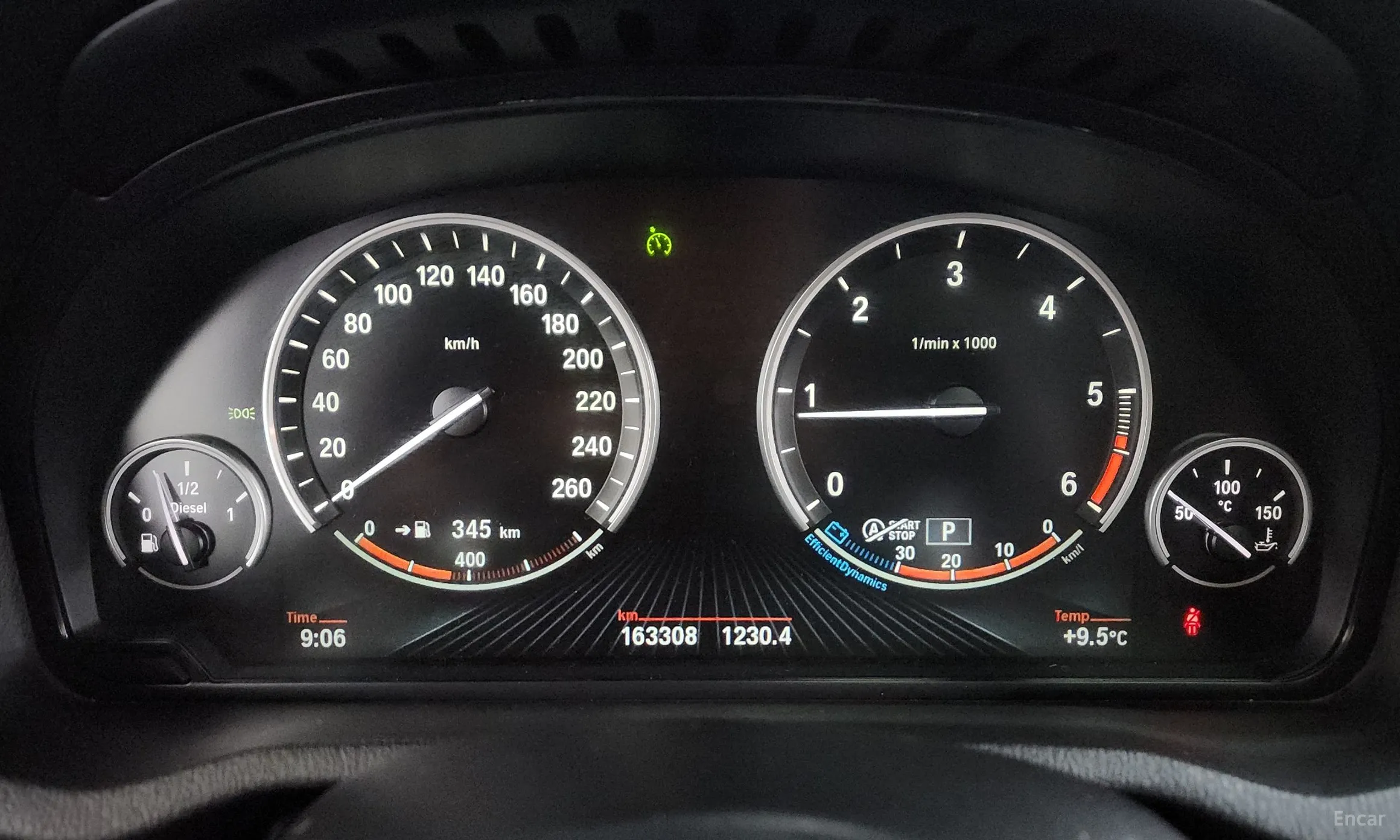 BMW X4 (F26) превью 8