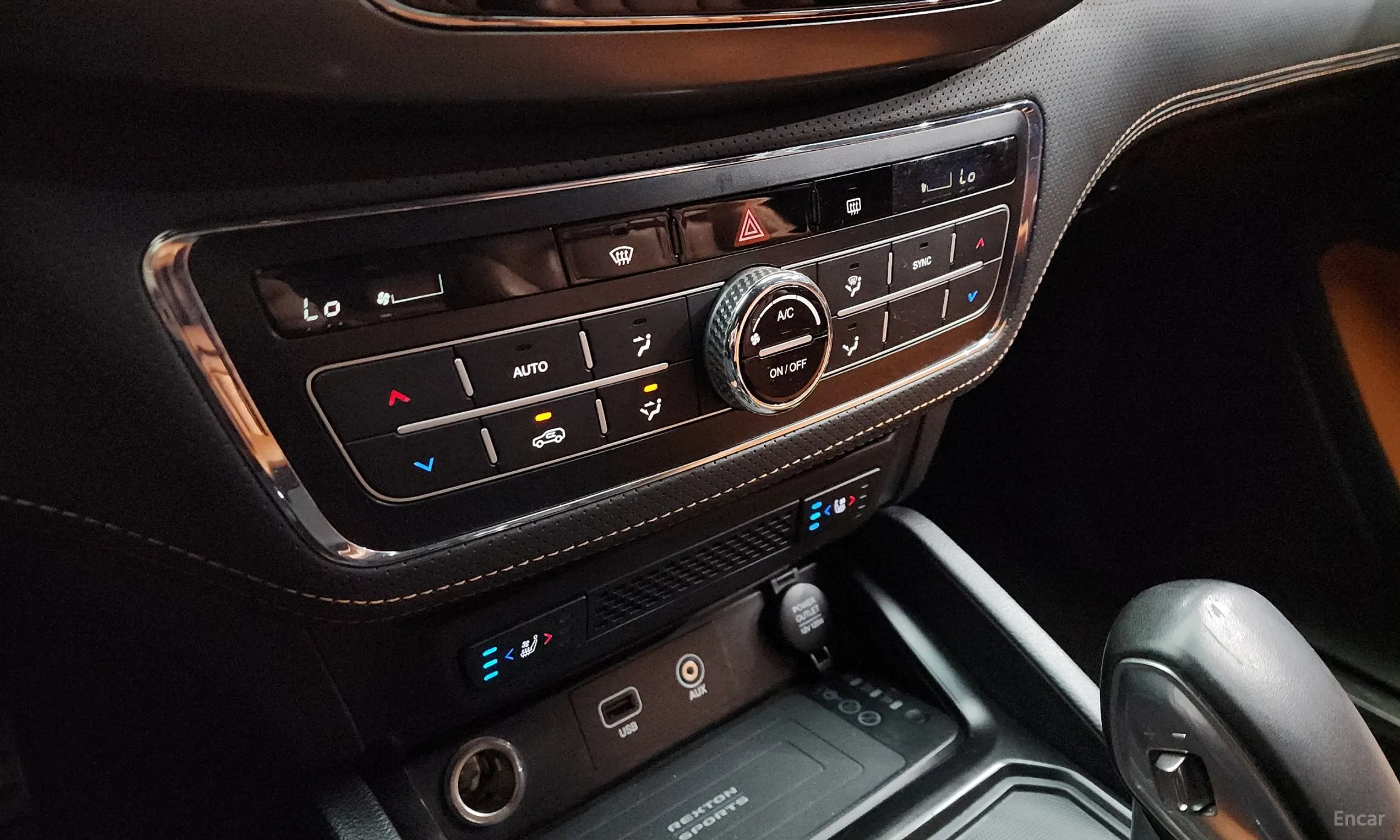 KG Mobility (SsangYong) Rexton Sports превью 16