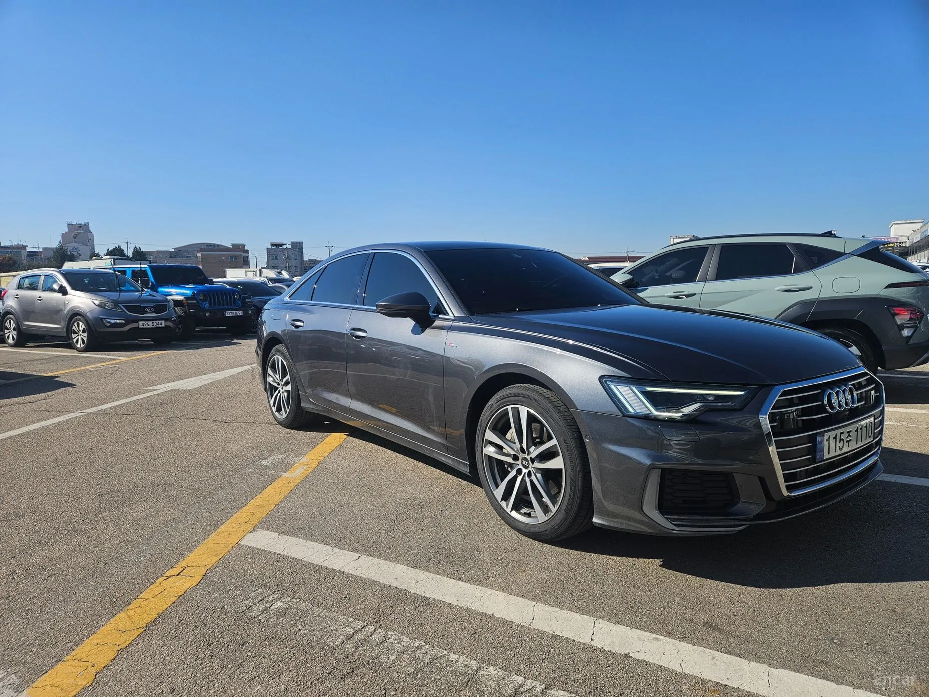 Audi A6 (C8)