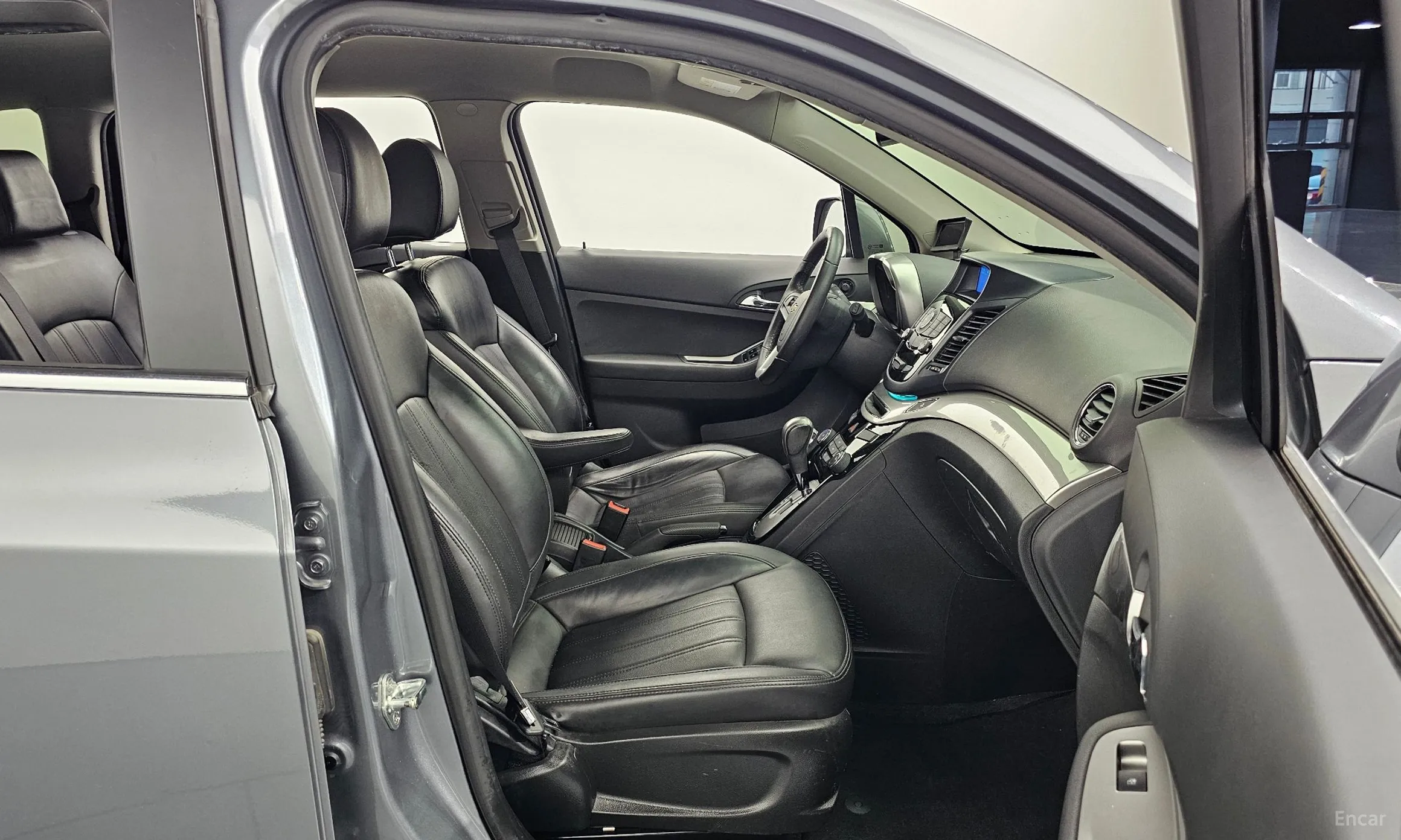 Chevrolet (GM Daewoo) Orlando превью 10