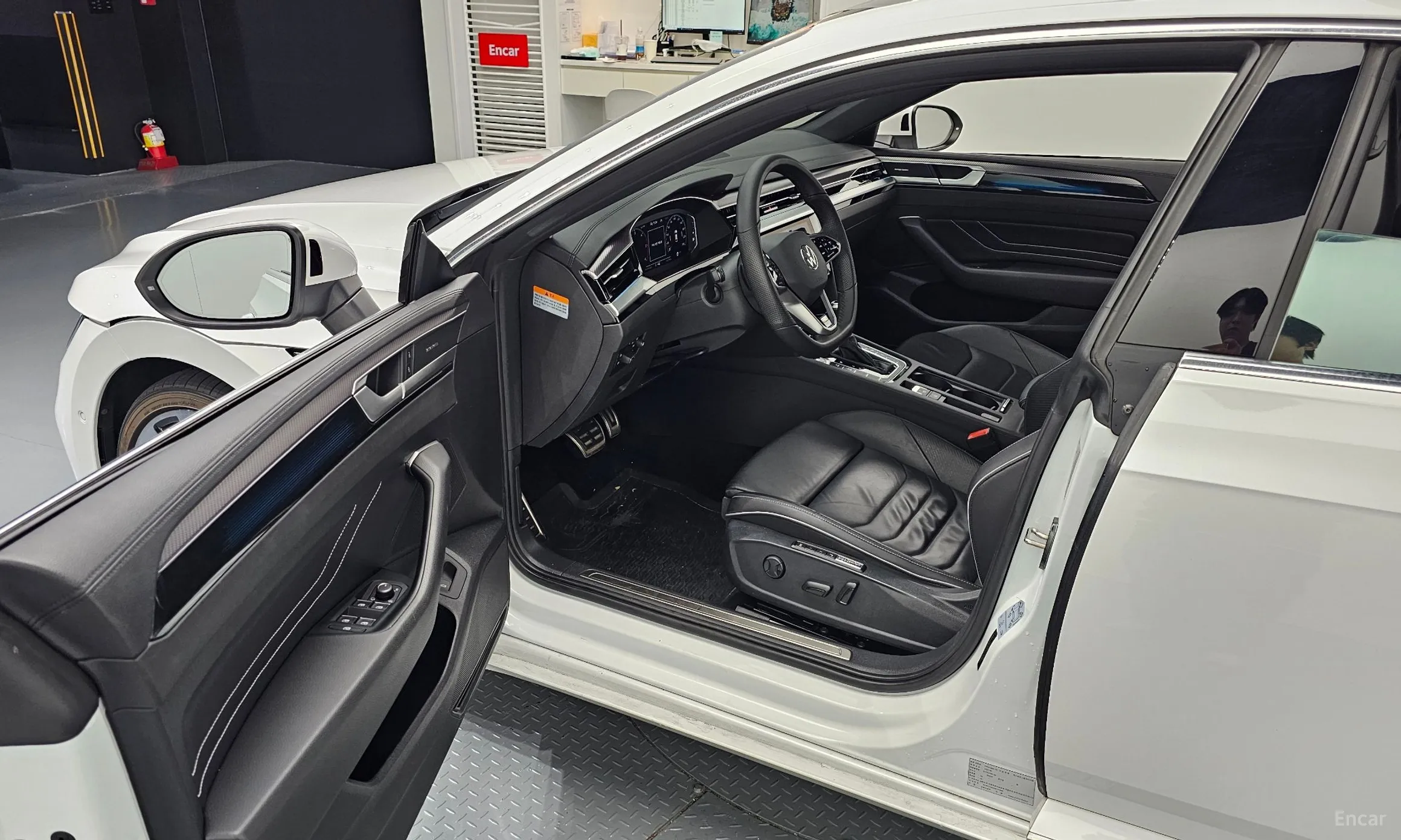 Volkswagen Ateon превью 11